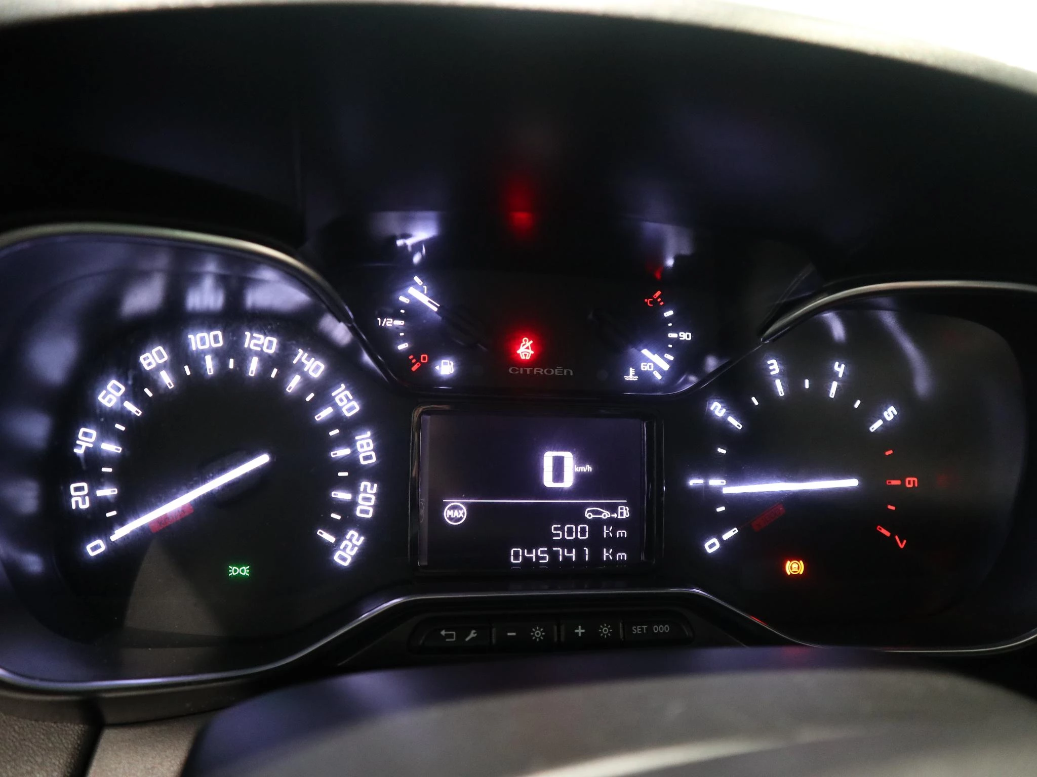 Citroën-C3 Aircross-image-11