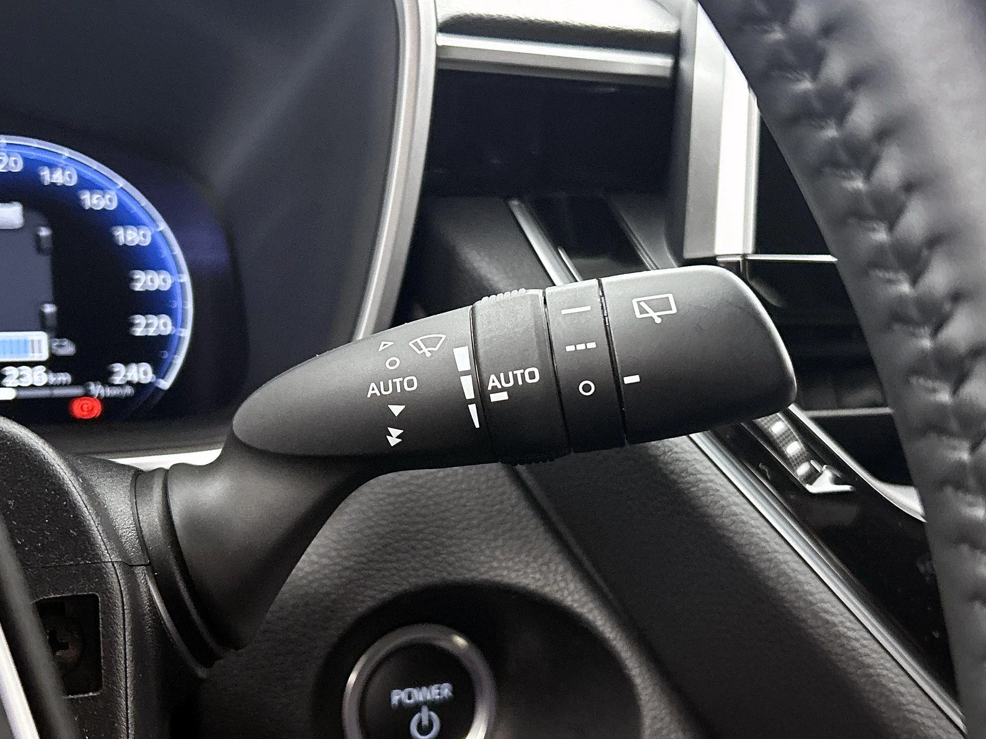 Toyota-Corolla Cross-image-11
