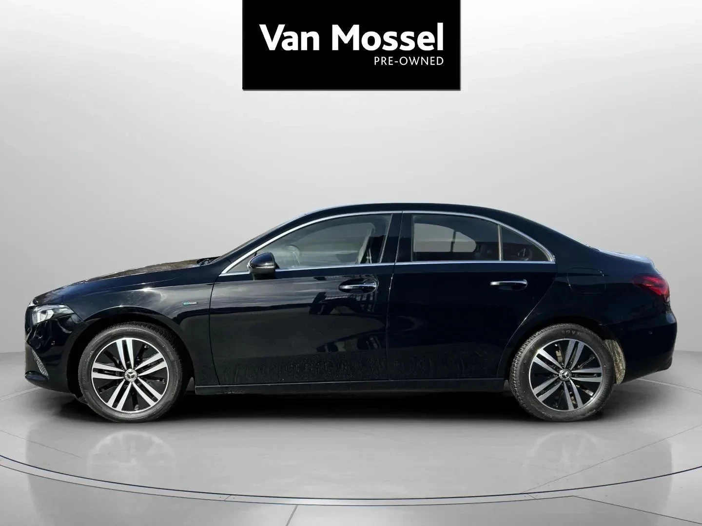 Mercedes-Benz-A-Klasse-image-7