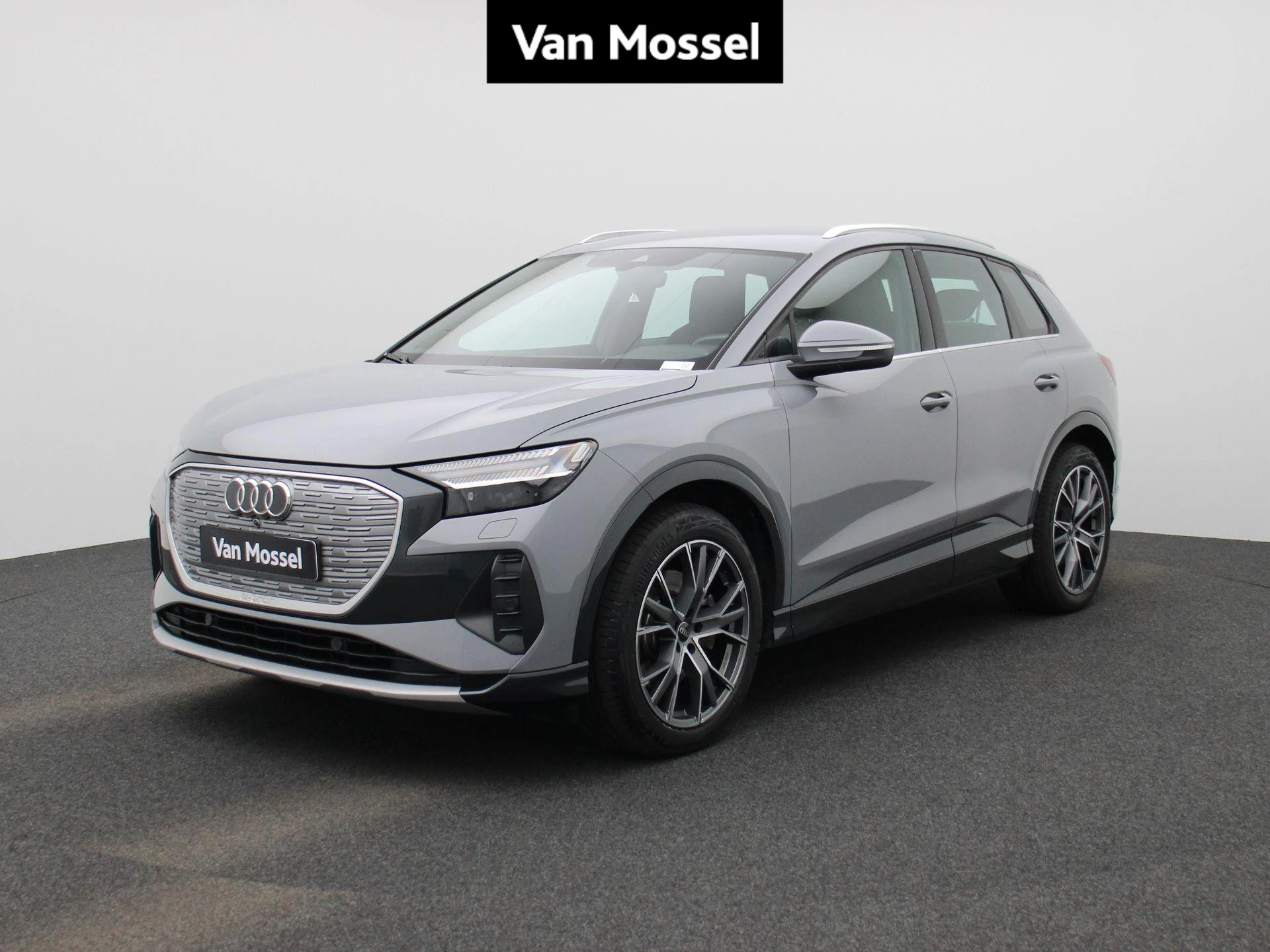 Audi-Q4 e-tron-image-0