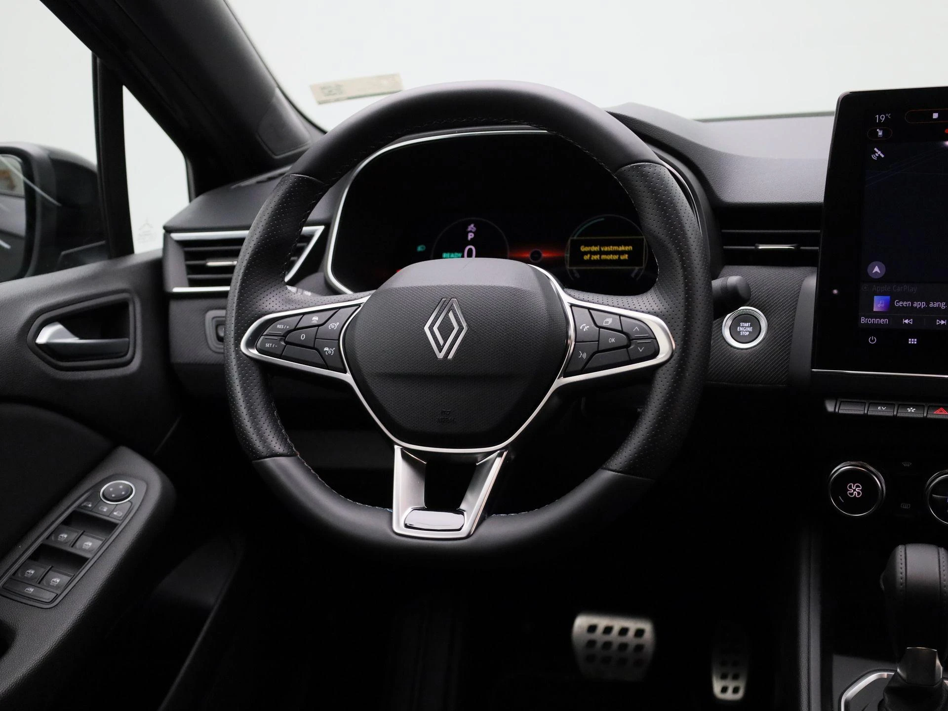 Renault-Clio-image-9