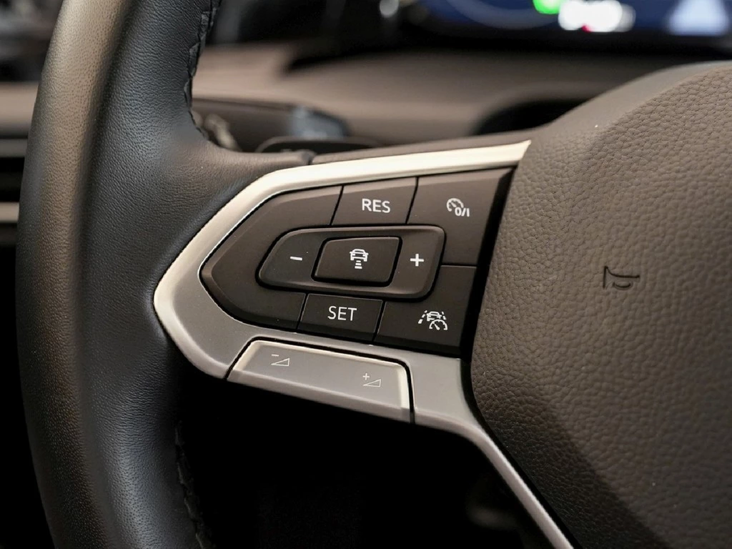 Volkswagen Golf 2.0 TDI DSG Style
