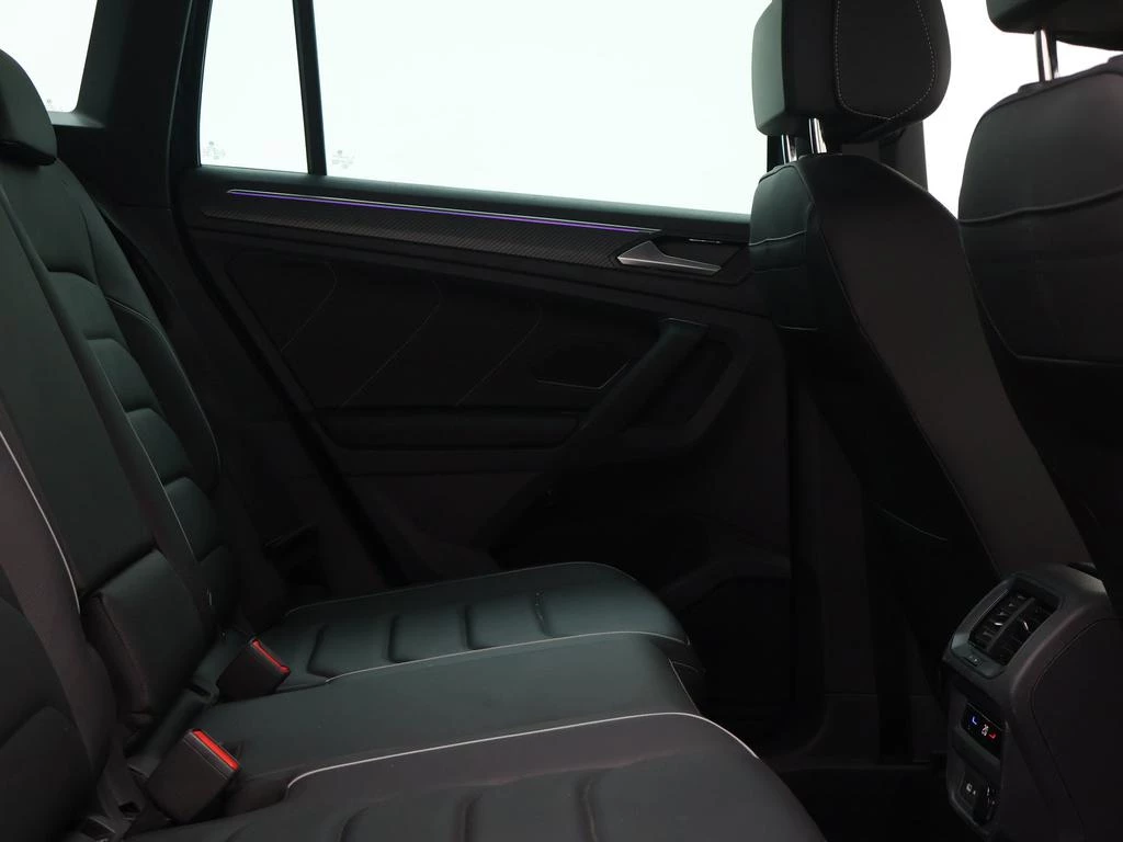Volkswagen-Tiguan-image-9