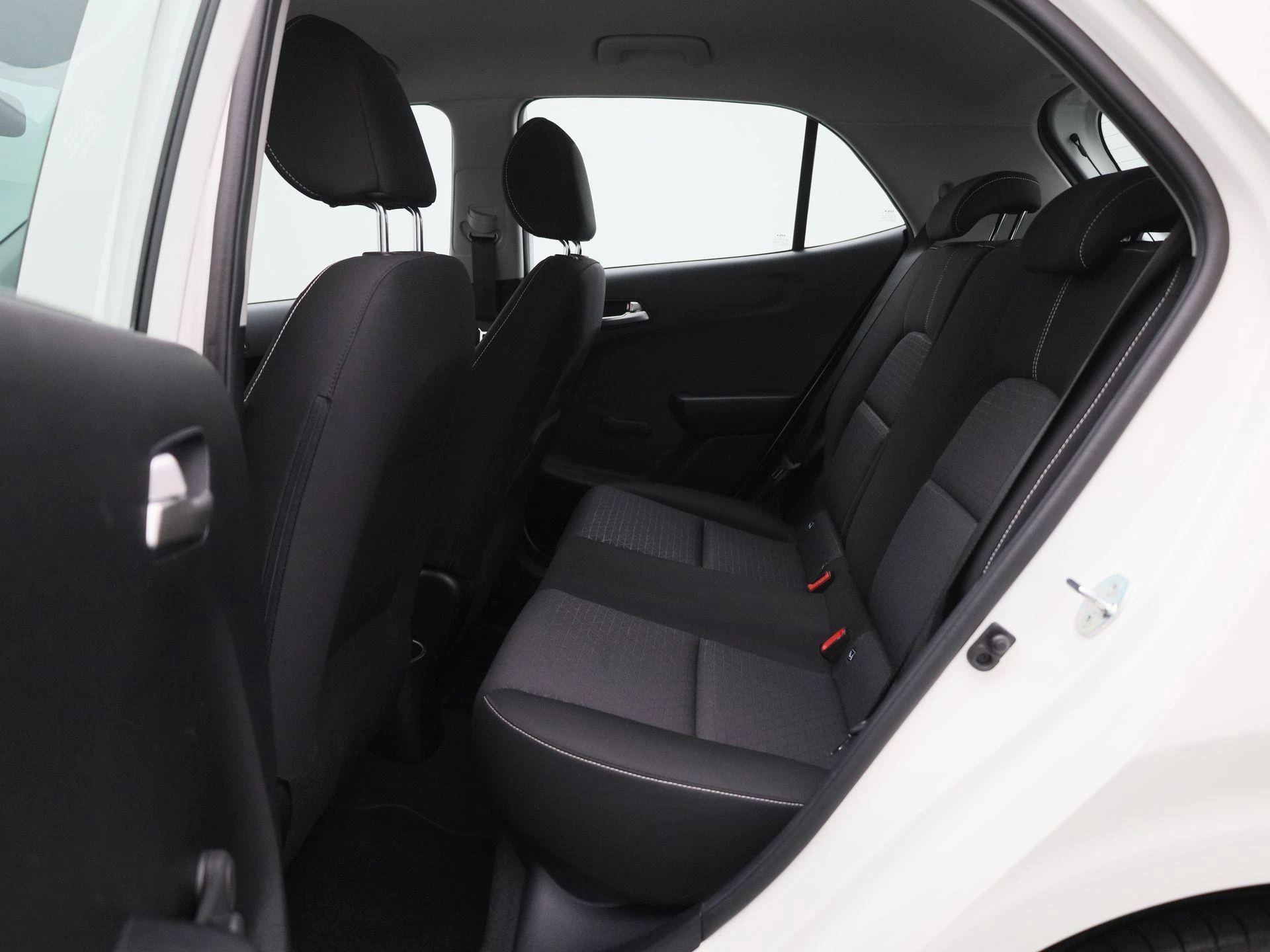 Kia-Picanto-image-13