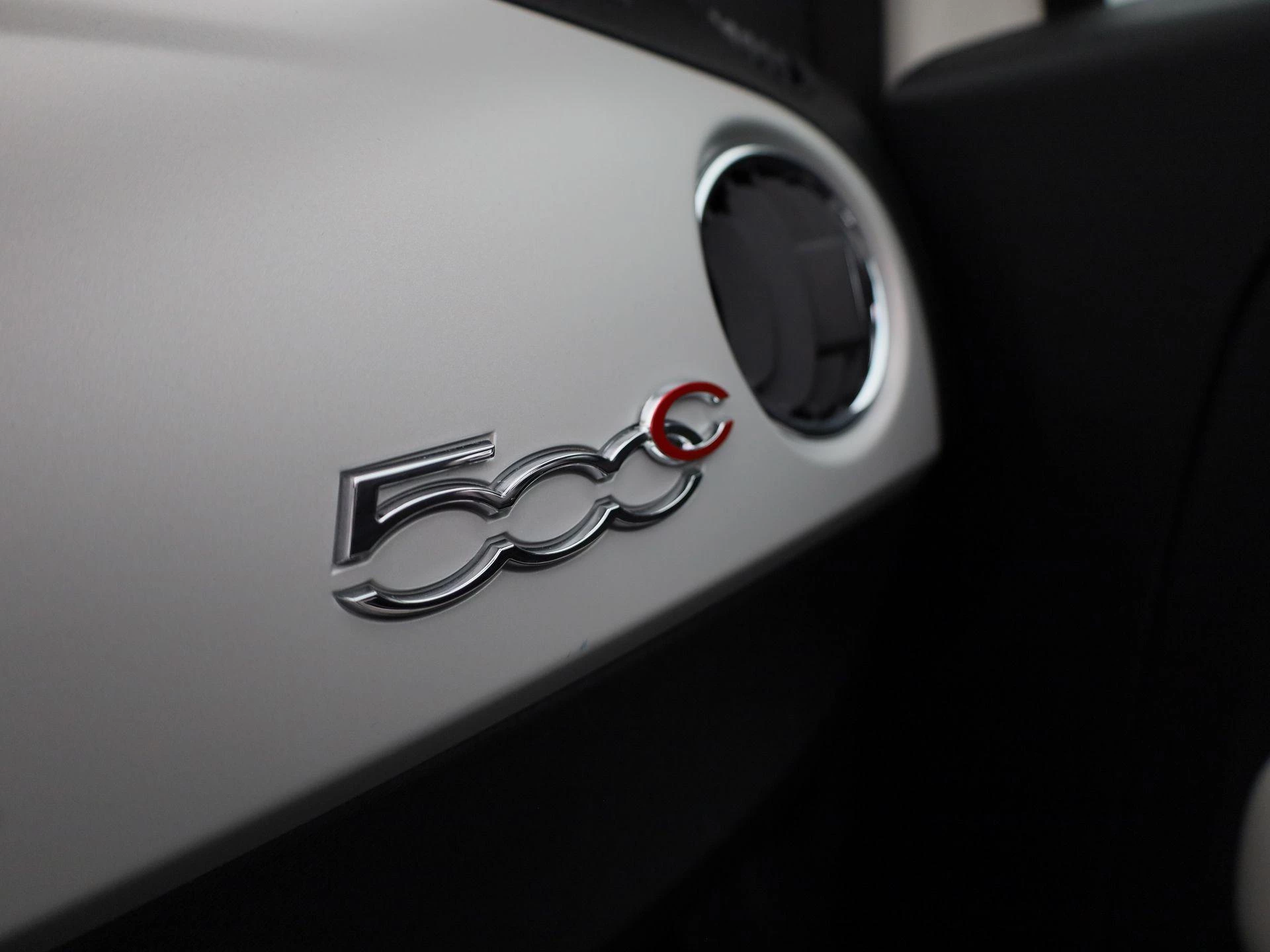 Fiat-500C-image-30