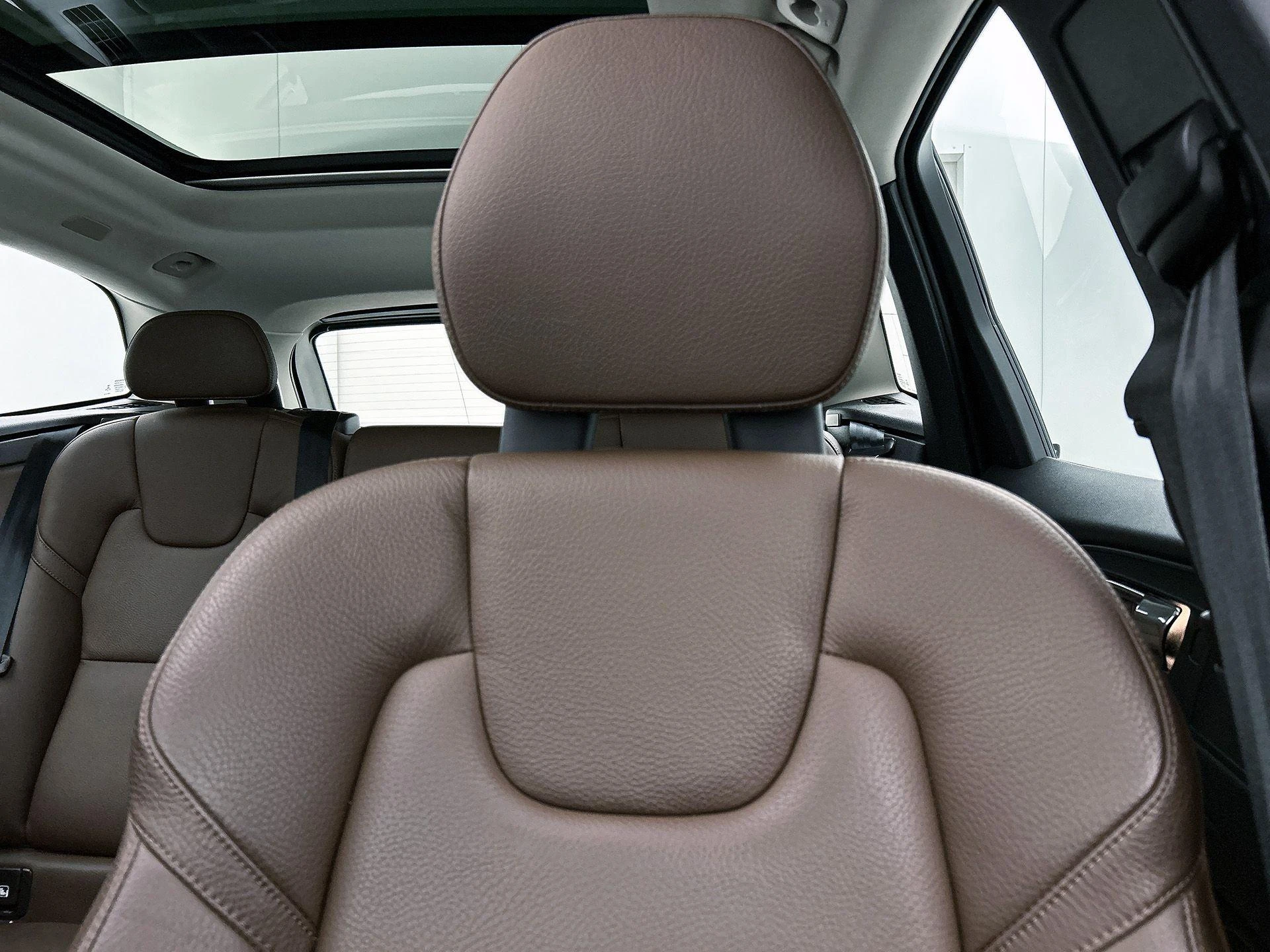 Volvo-XC60-image-10