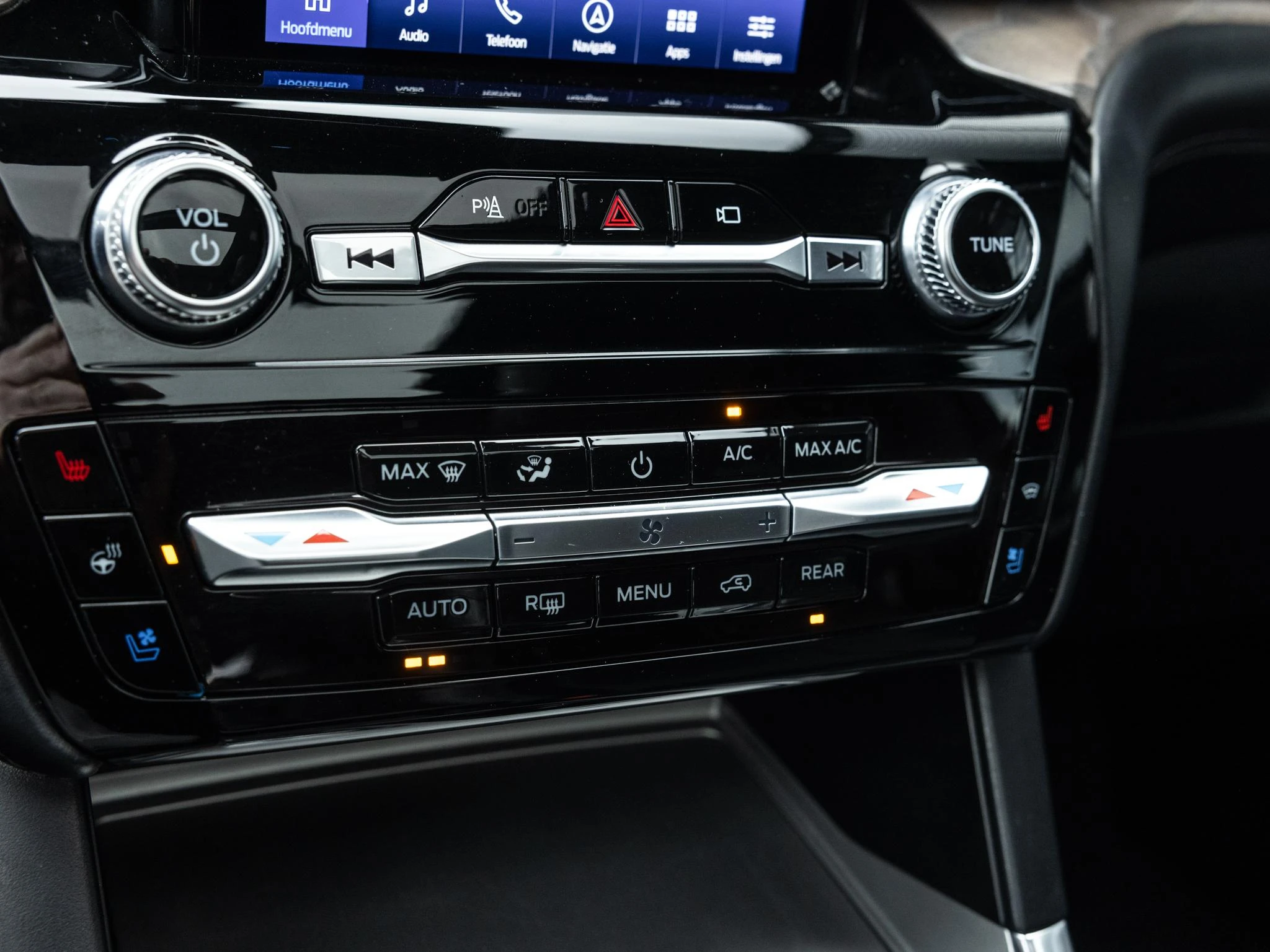 Ford-Explorer-image-28