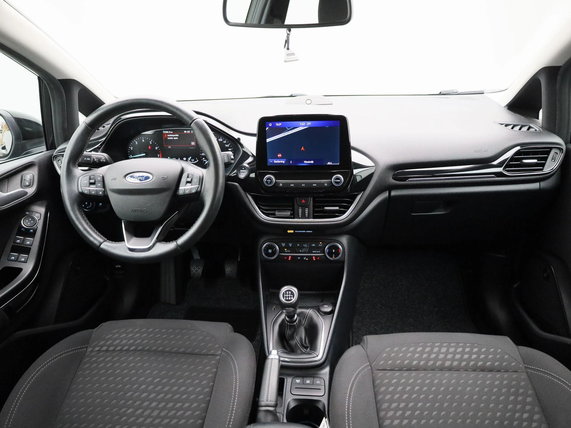 Ford-Fiesta-image-32
