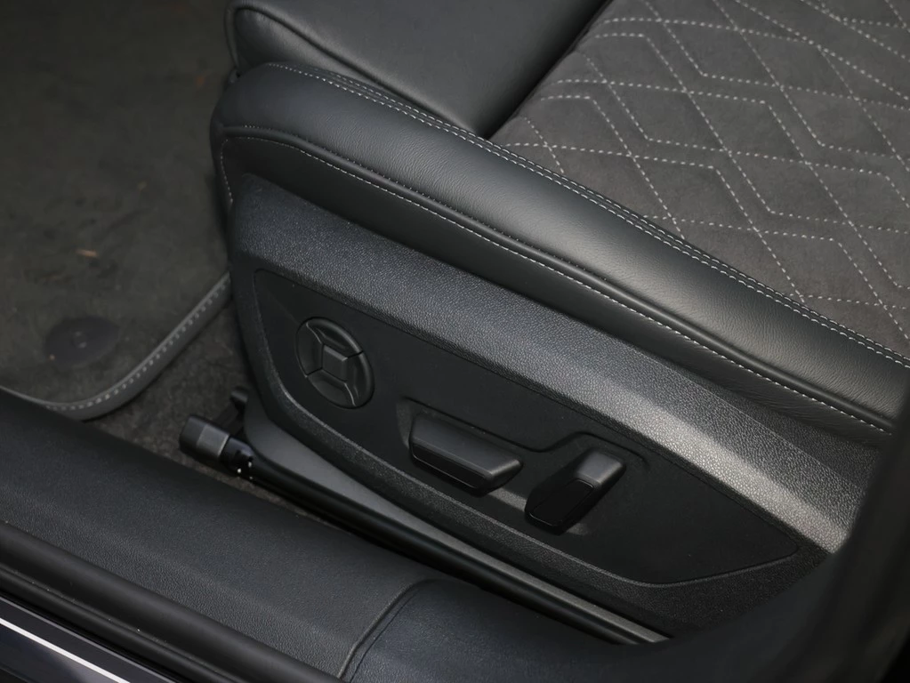 Audi A5 Avant e-hybrid quattro