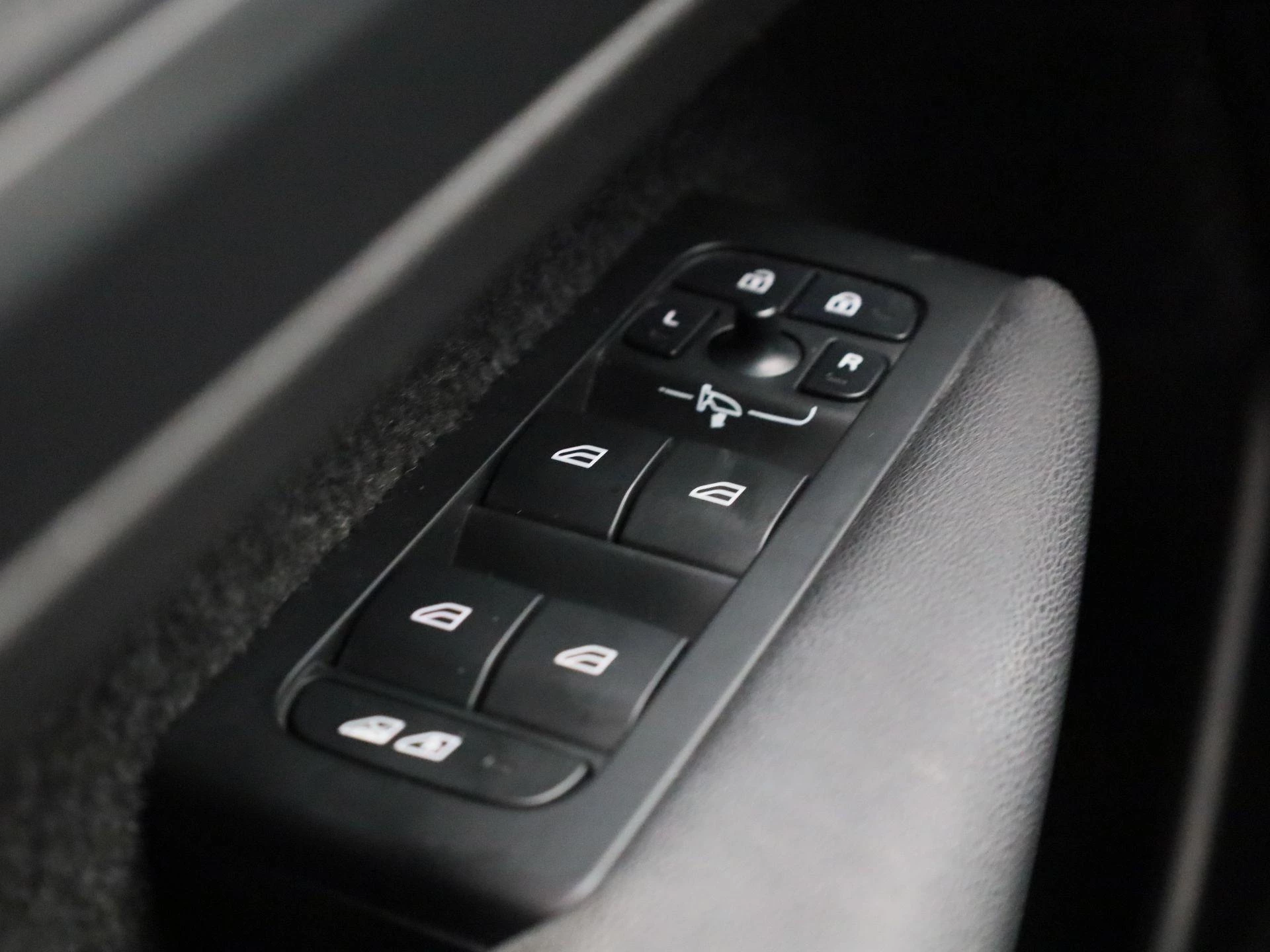 Volvo XC40 Recharge Core