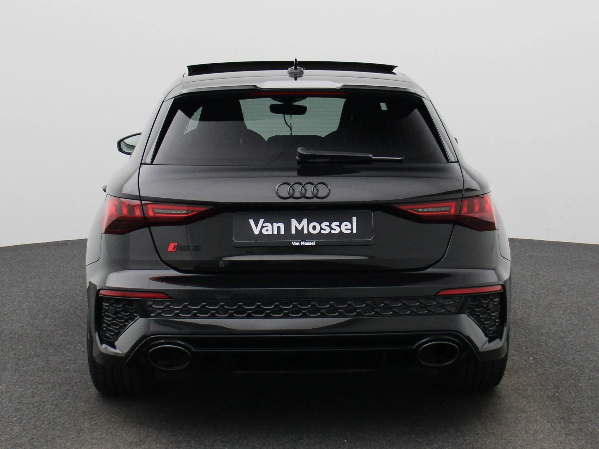 Audi-RS3-image-5