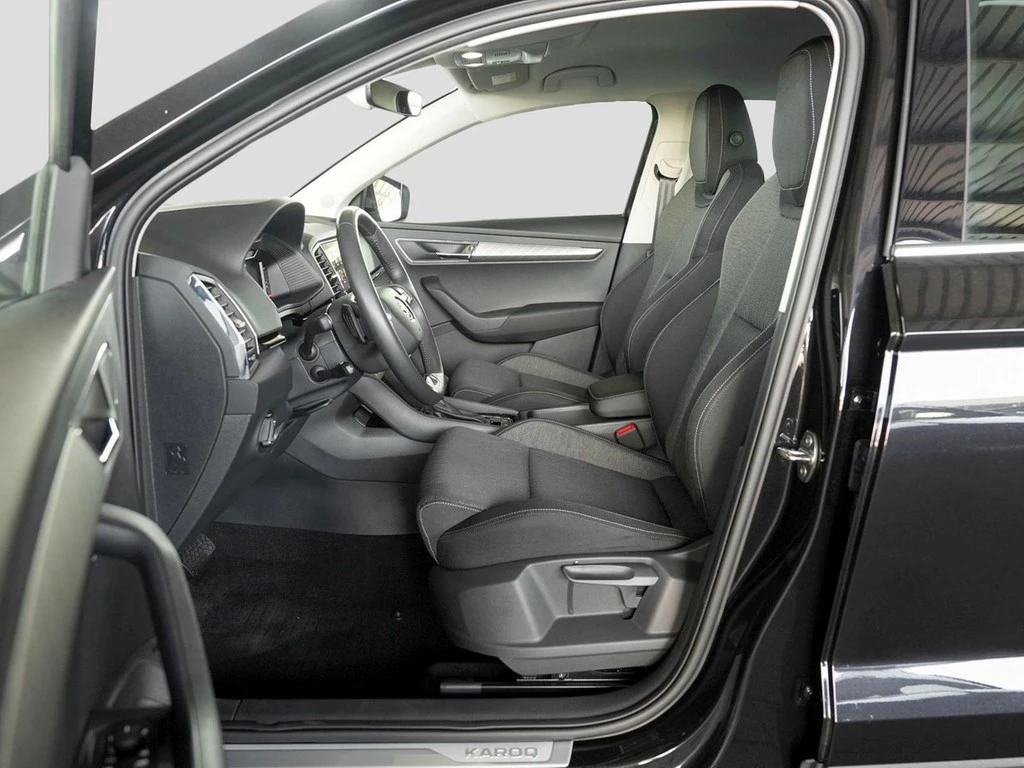 Škoda Karoq 1.5 TSI DSG Selection Navi/AHK/LED