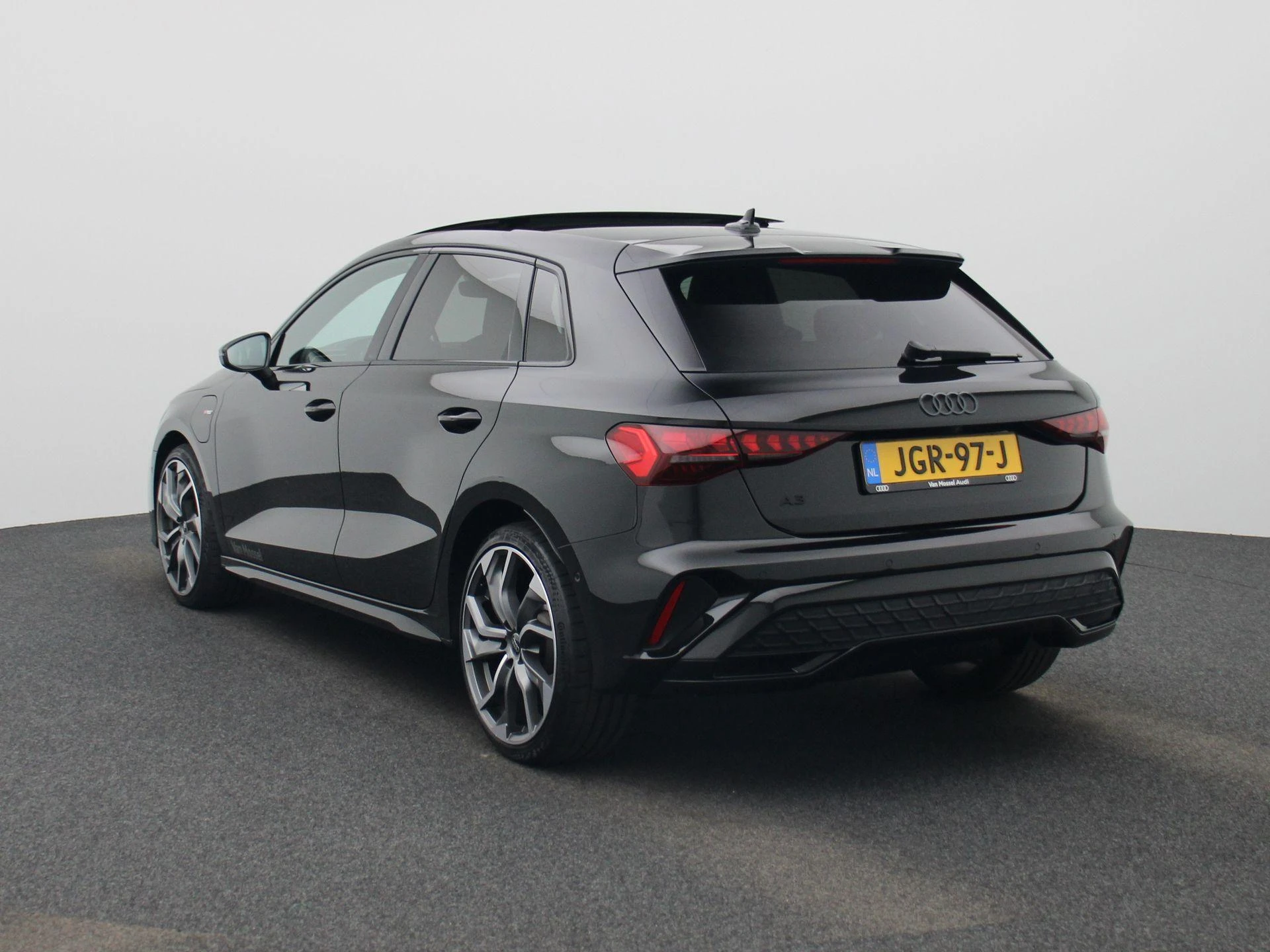 Audi-A3-image-2
