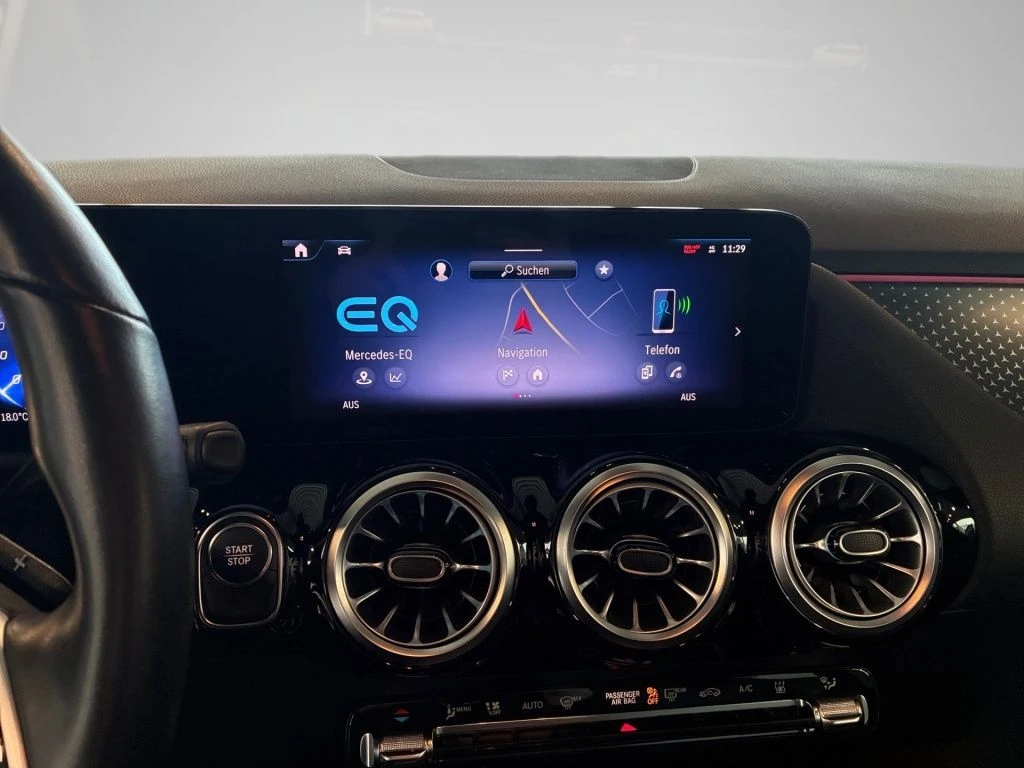 Mercedes-Benz-EQA 250-image-7
