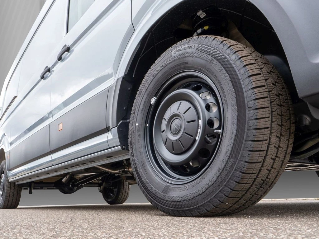 Volkswagen Crafter 35 Kasten mittellang Hochdach 2,0 TDi DSG