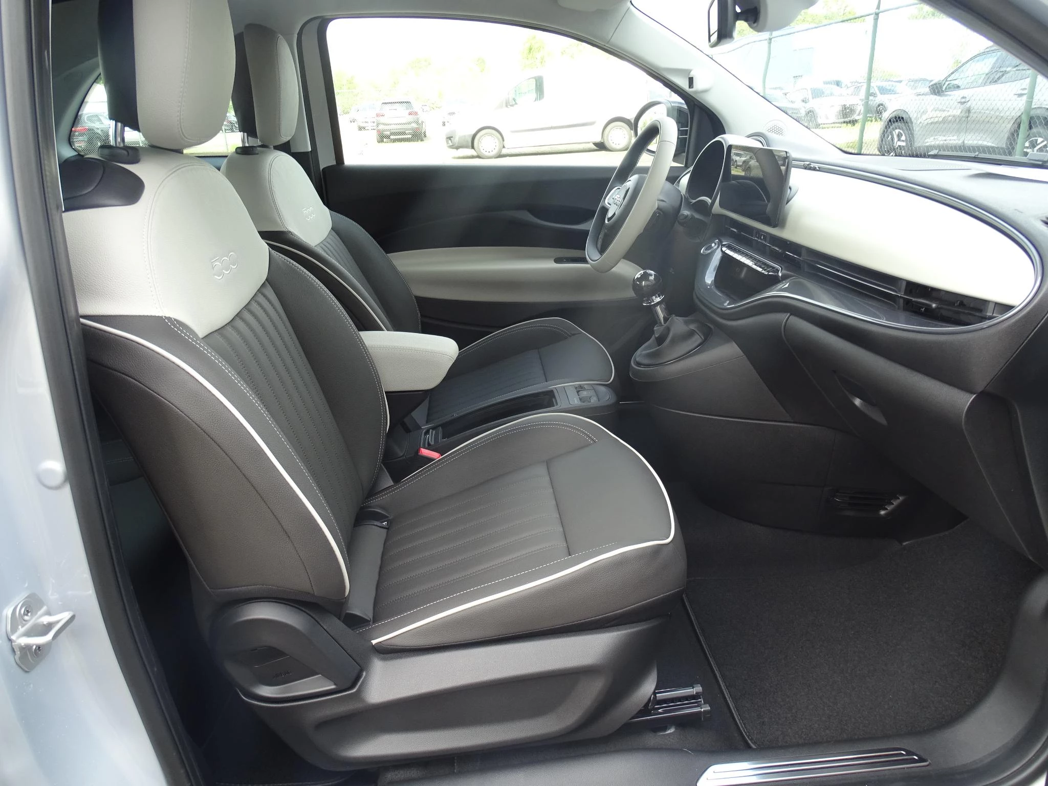 Fiat 500C 1.0 Hybrid LA PRIMA cabrio