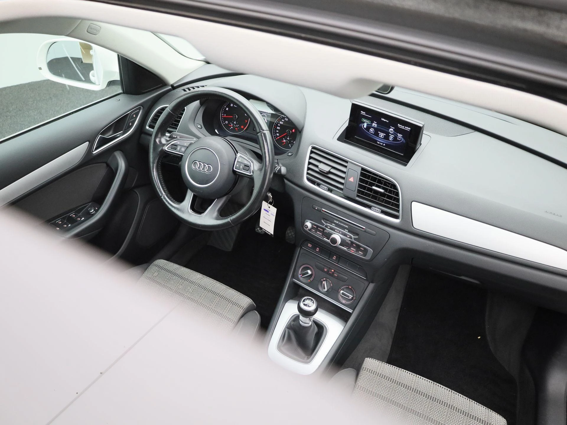 Audi-Q3-image-31