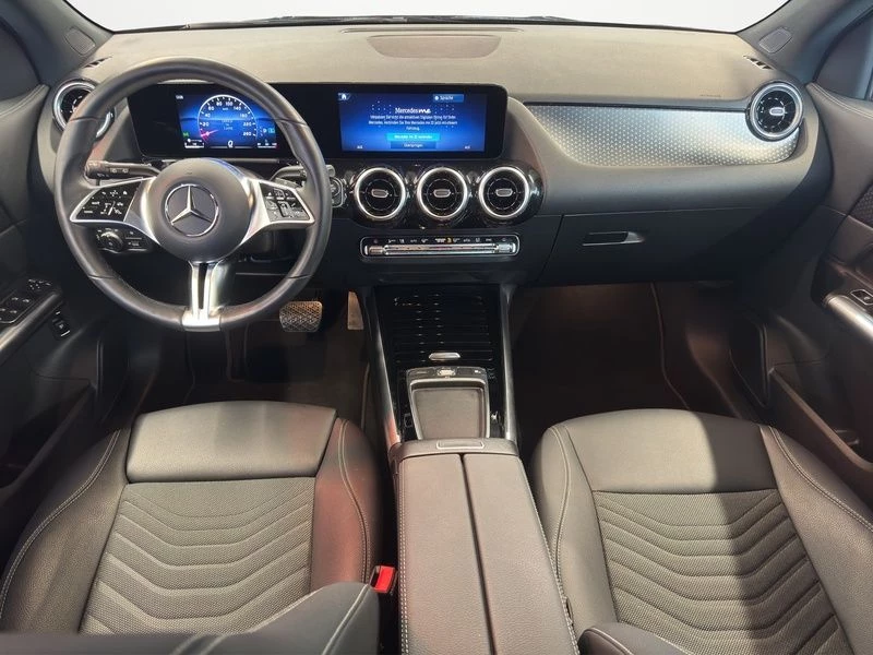 Mercedes-Benz GLA 200 d PROGRESSIVE DISTRONIC AHK SHZ KLIMA ProgressiveH247 GLA 200 d PROGRESSIVE DISTRONIC AHK SHZ KLIMA Progressive