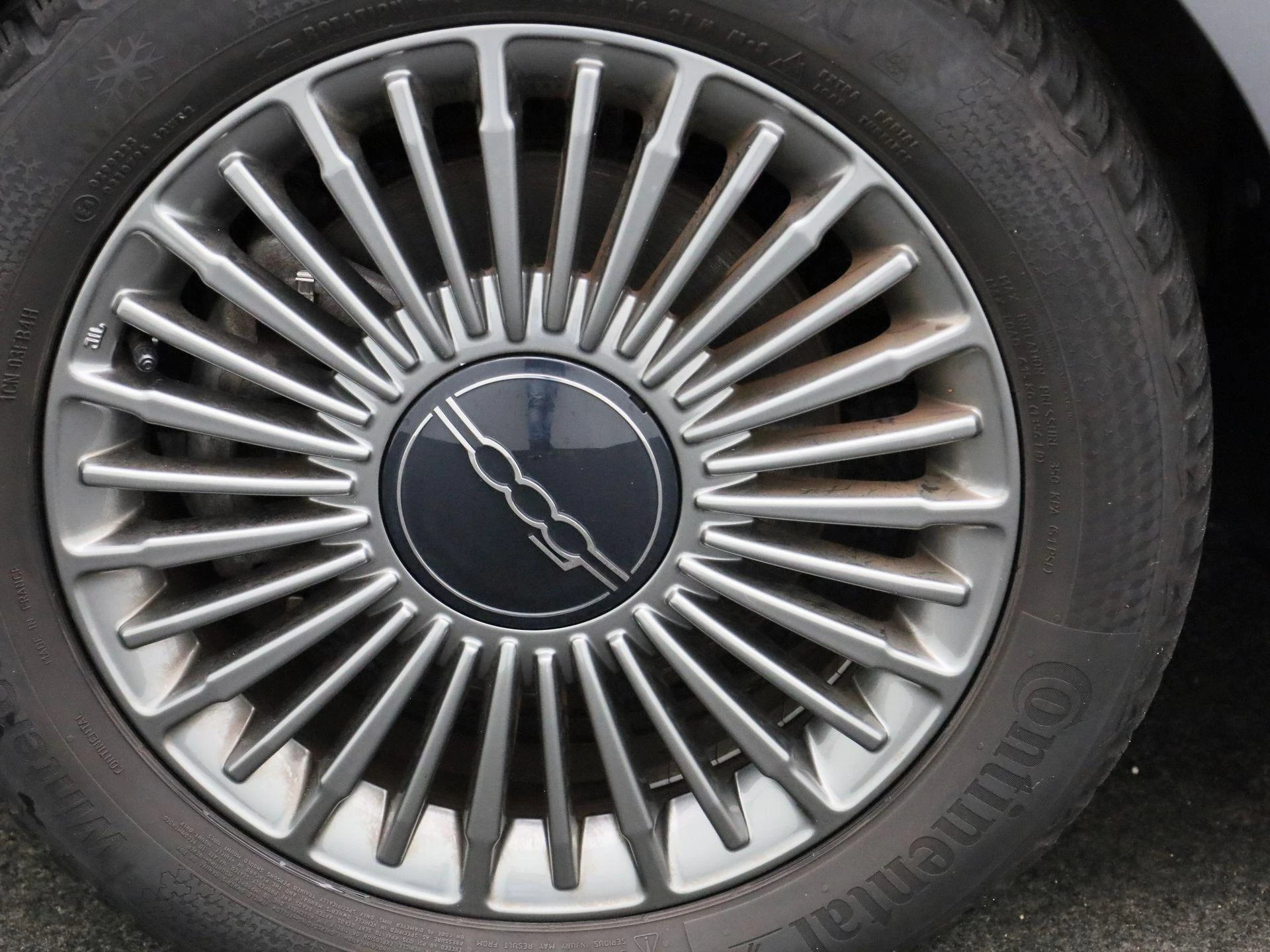 Fiat-500C-image-13