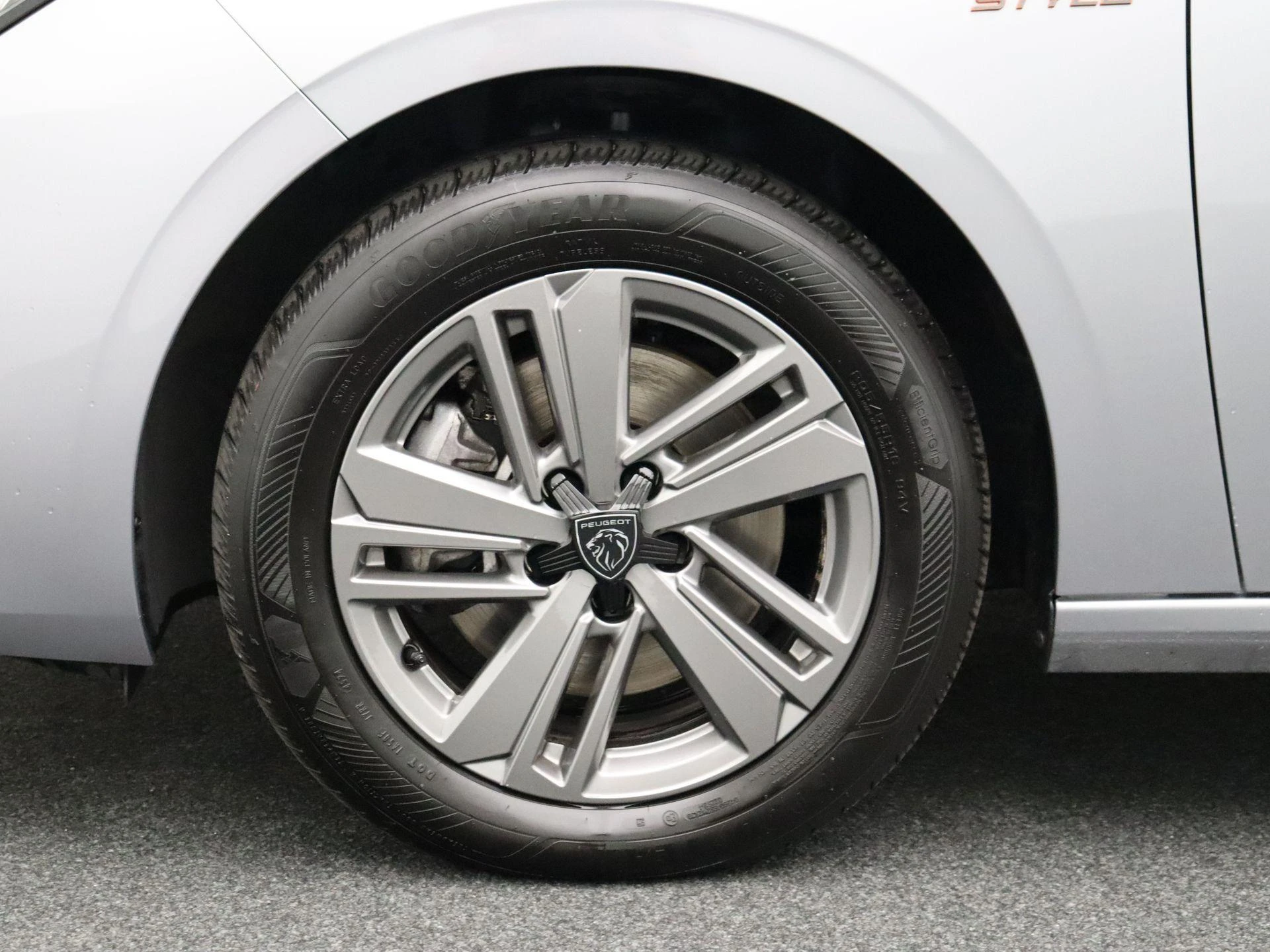 Peugeot-308-image-6