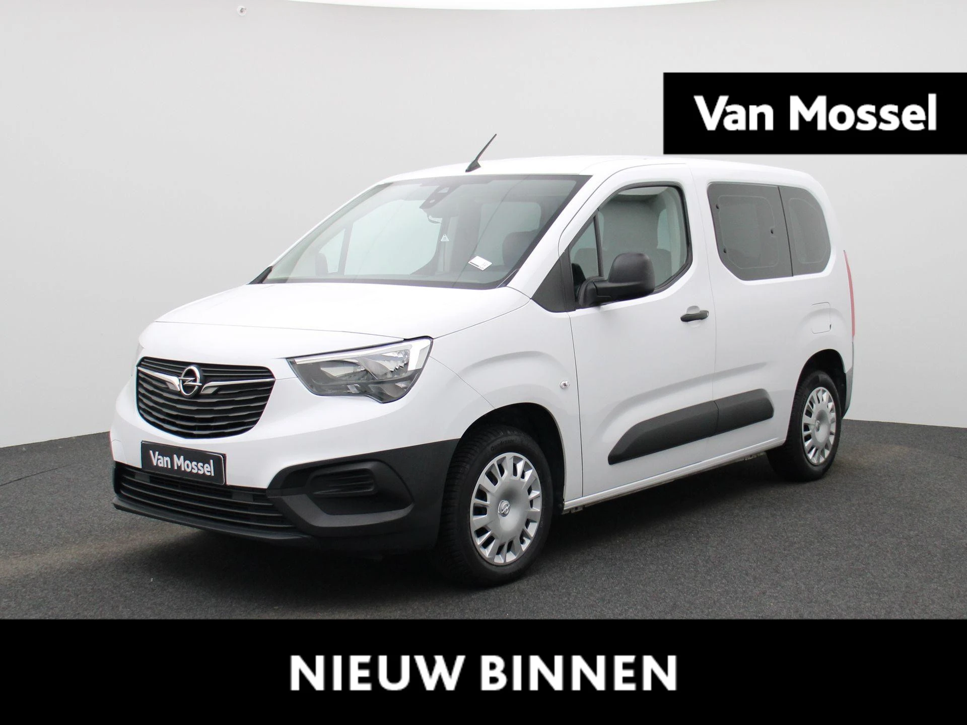 Opel-Combo Life-image-0
