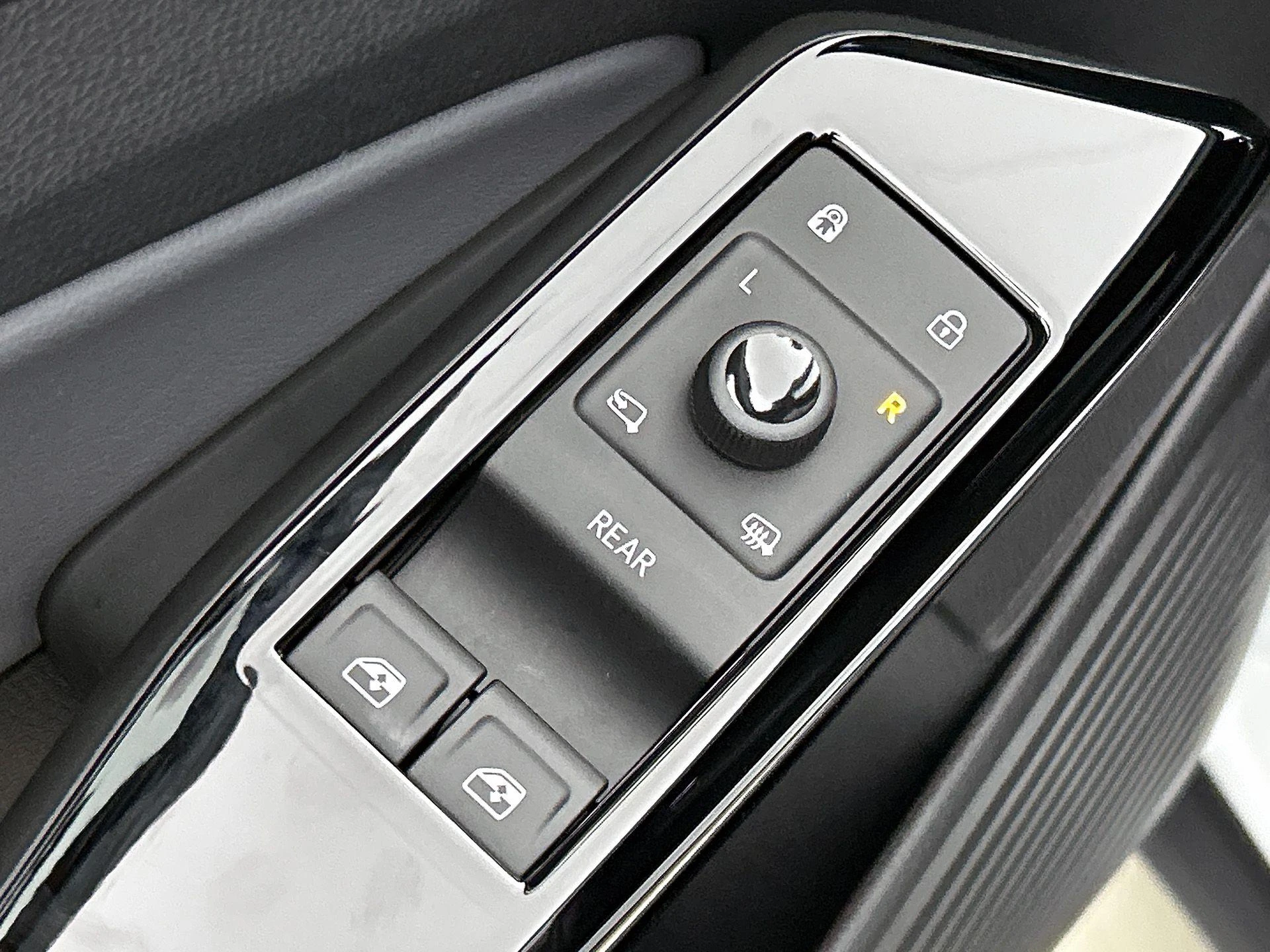 Volkswagen ID.4 Pro Limited Edition 77 kWh 286 PK