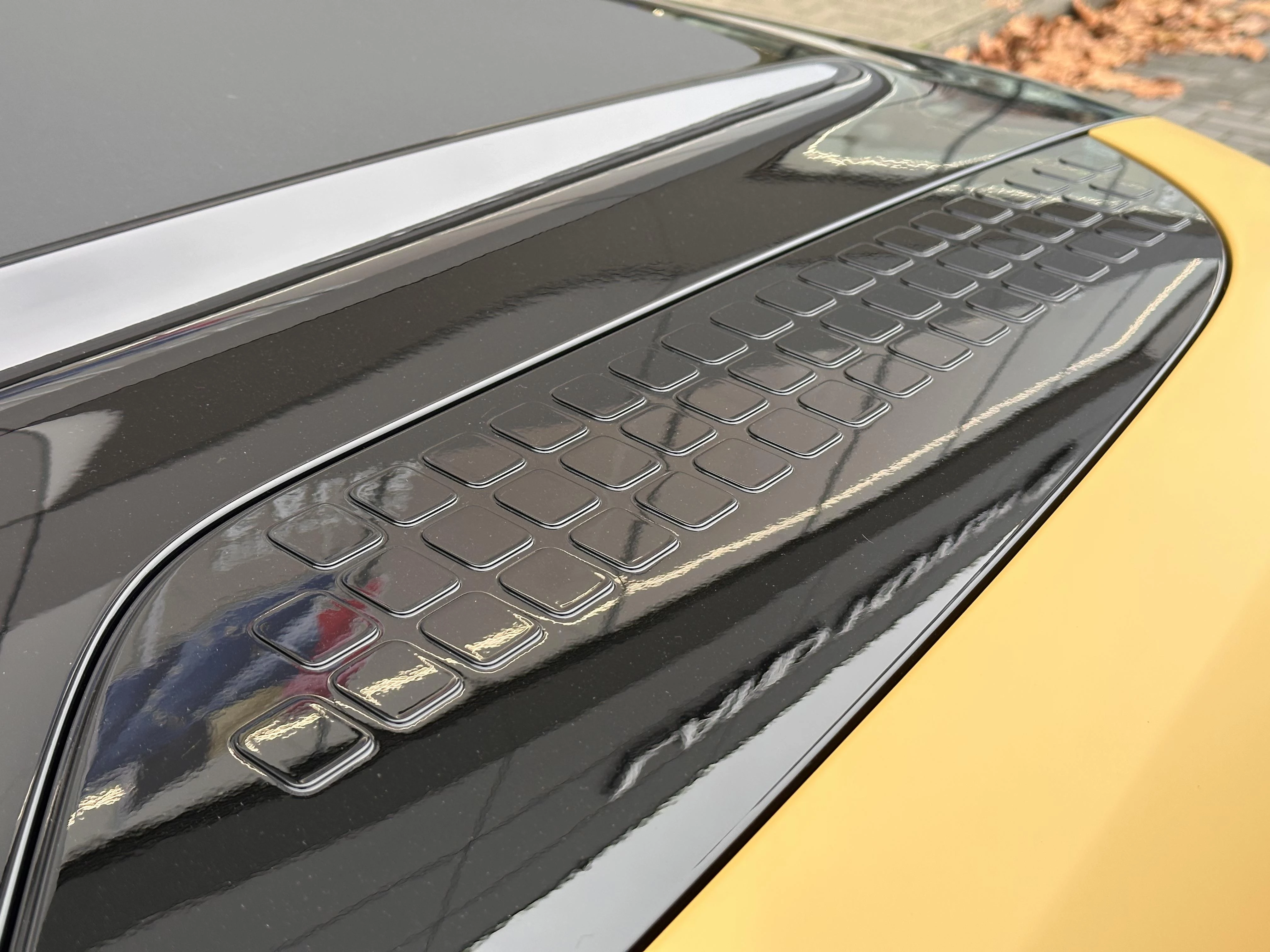 Land Rover-Defender-image-36