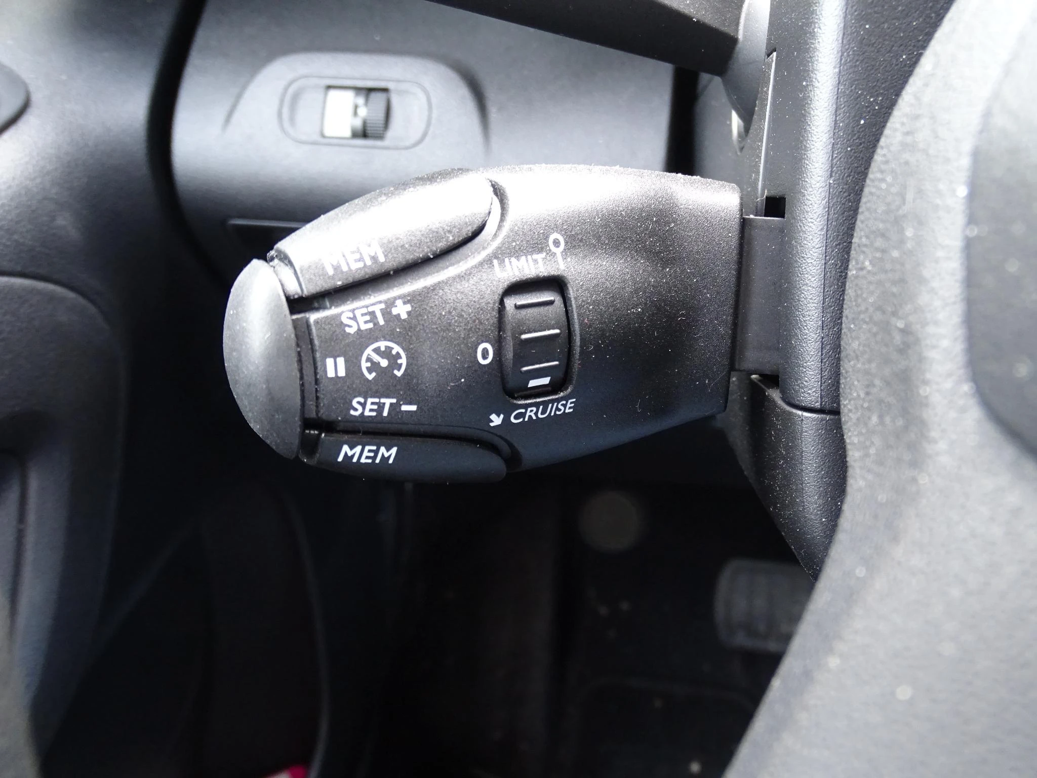 Citroën-ë-Berlingo-image-22