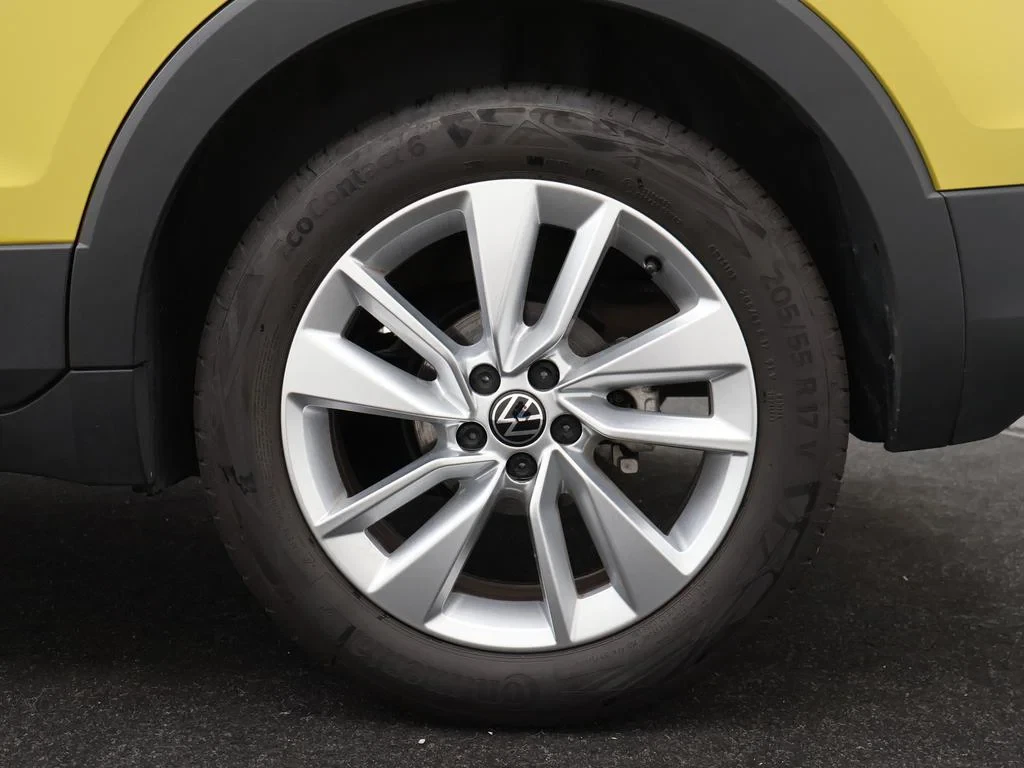 Volkswagen-T-Cross-image-19