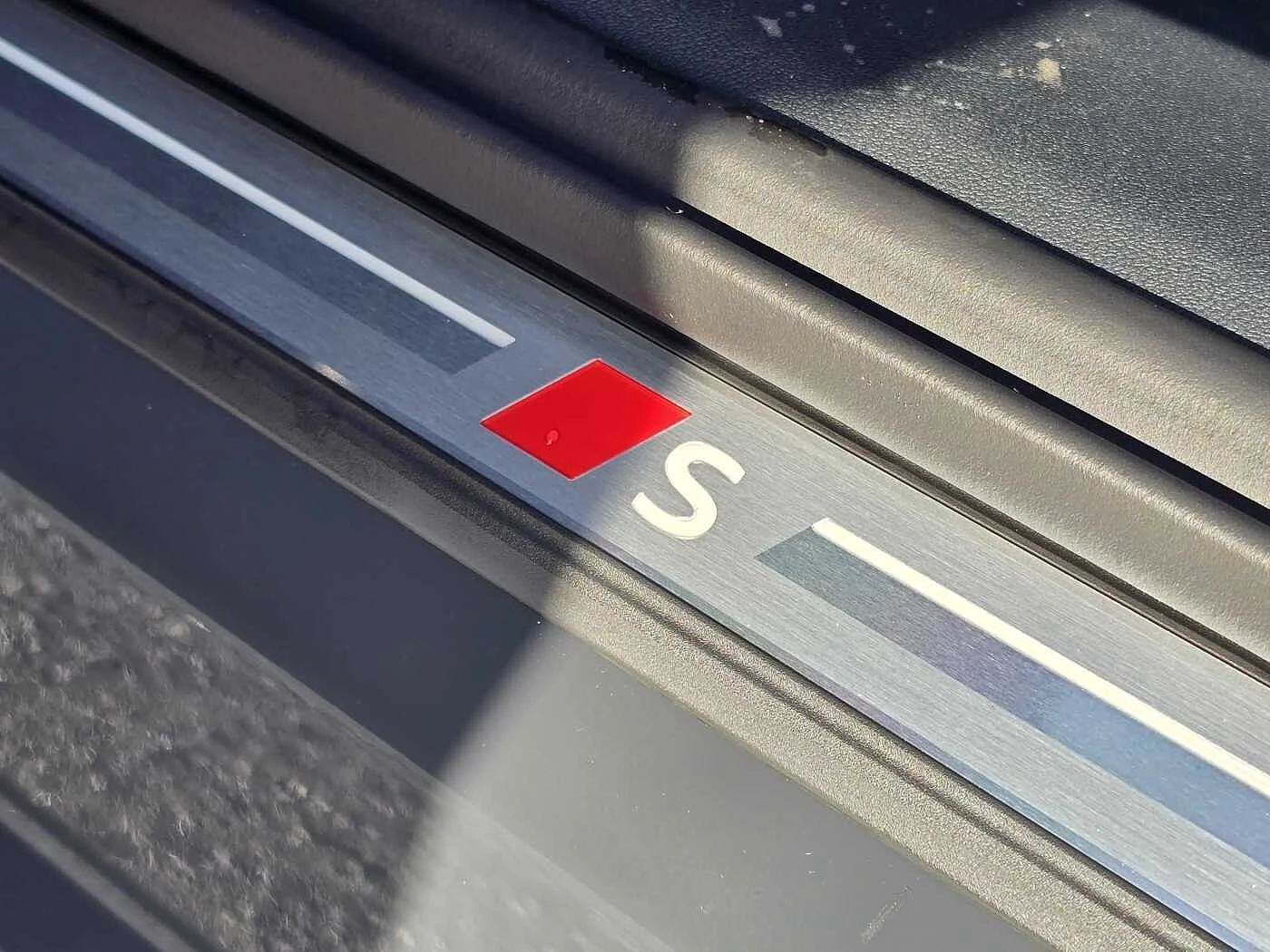 Audi-A6 Sportback e-tron-image-38