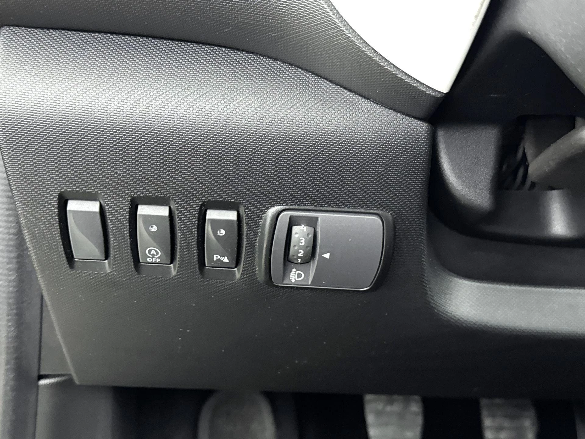 Renault-Twingo-image-16