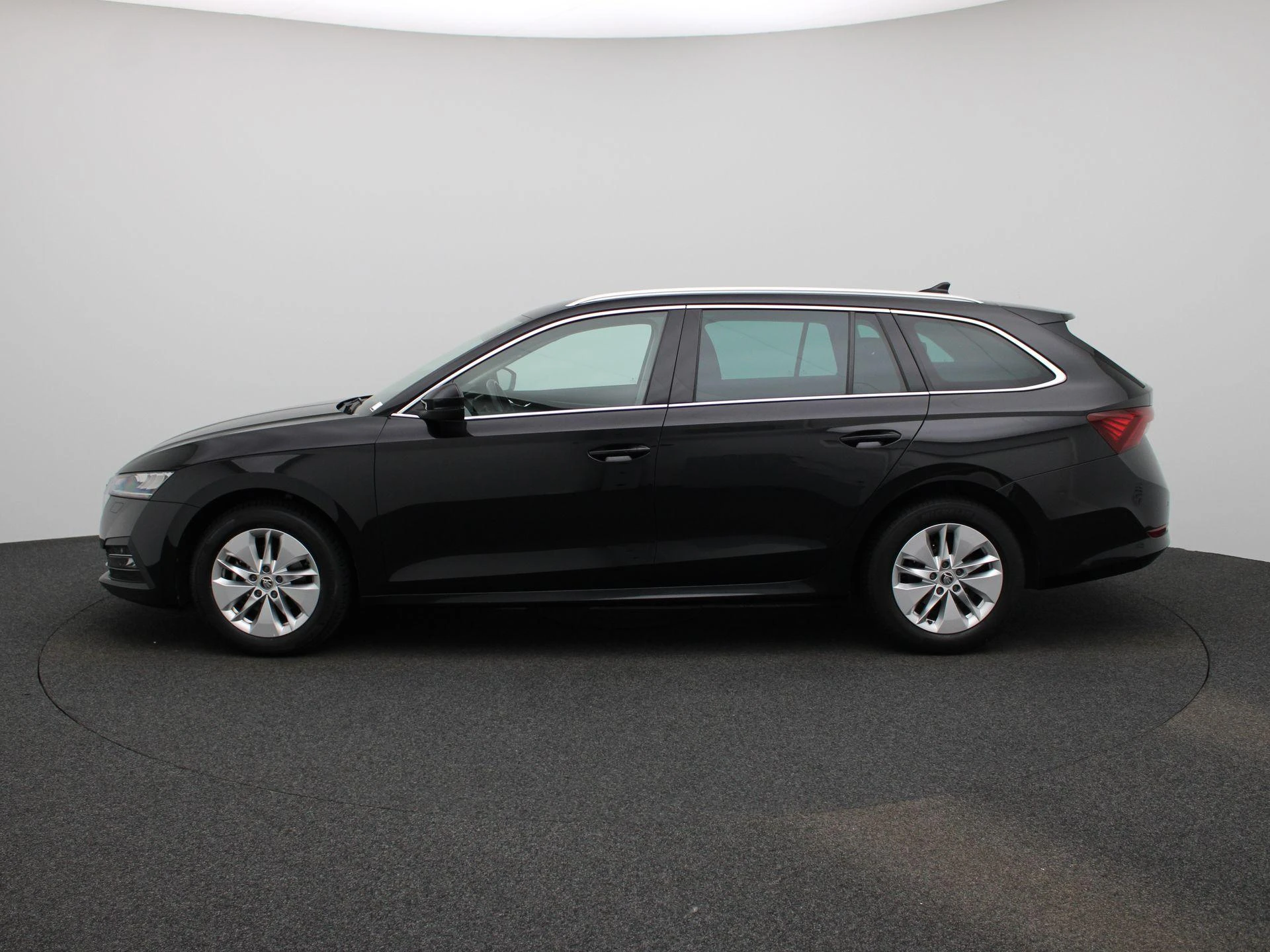 Škoda-Octavia-image-4