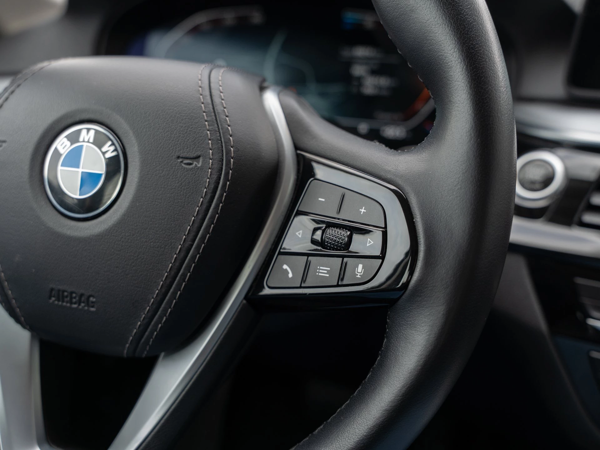 BMW 5er Reihe 520d touring.Laser AHK HUD