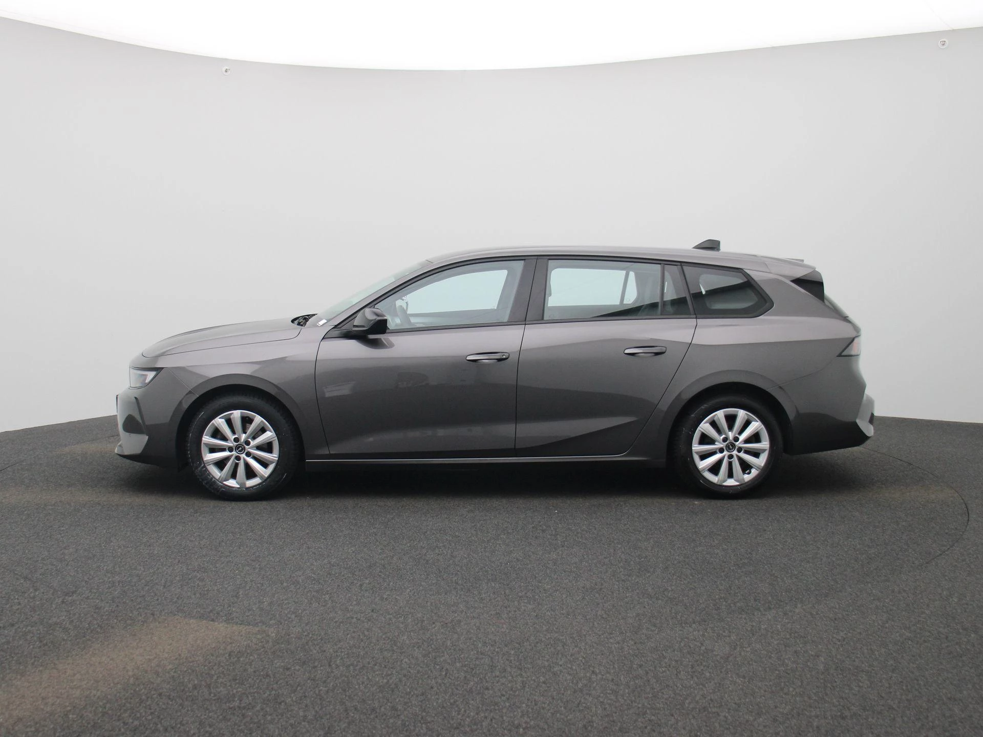 Opel-Astra-image-3