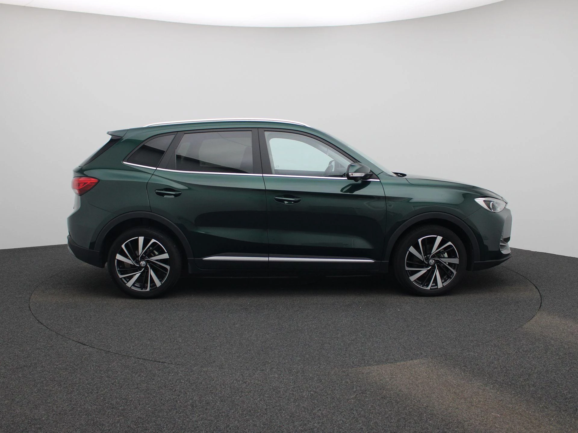 MG ZS 1.5 Hybrid+ Luxury