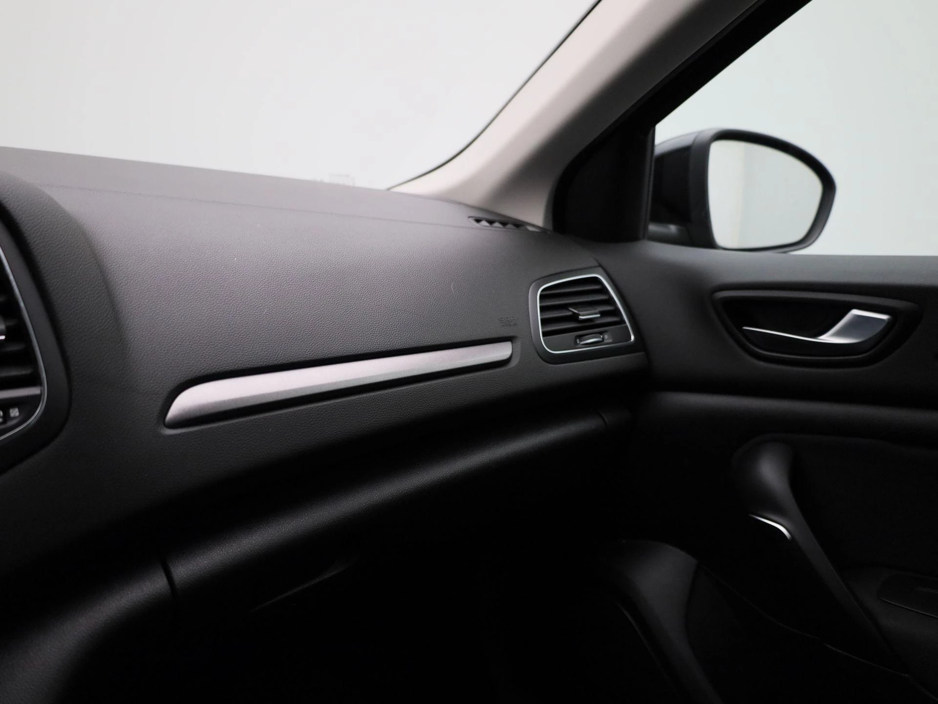 Renault-Mégane Grand Tour-image-28