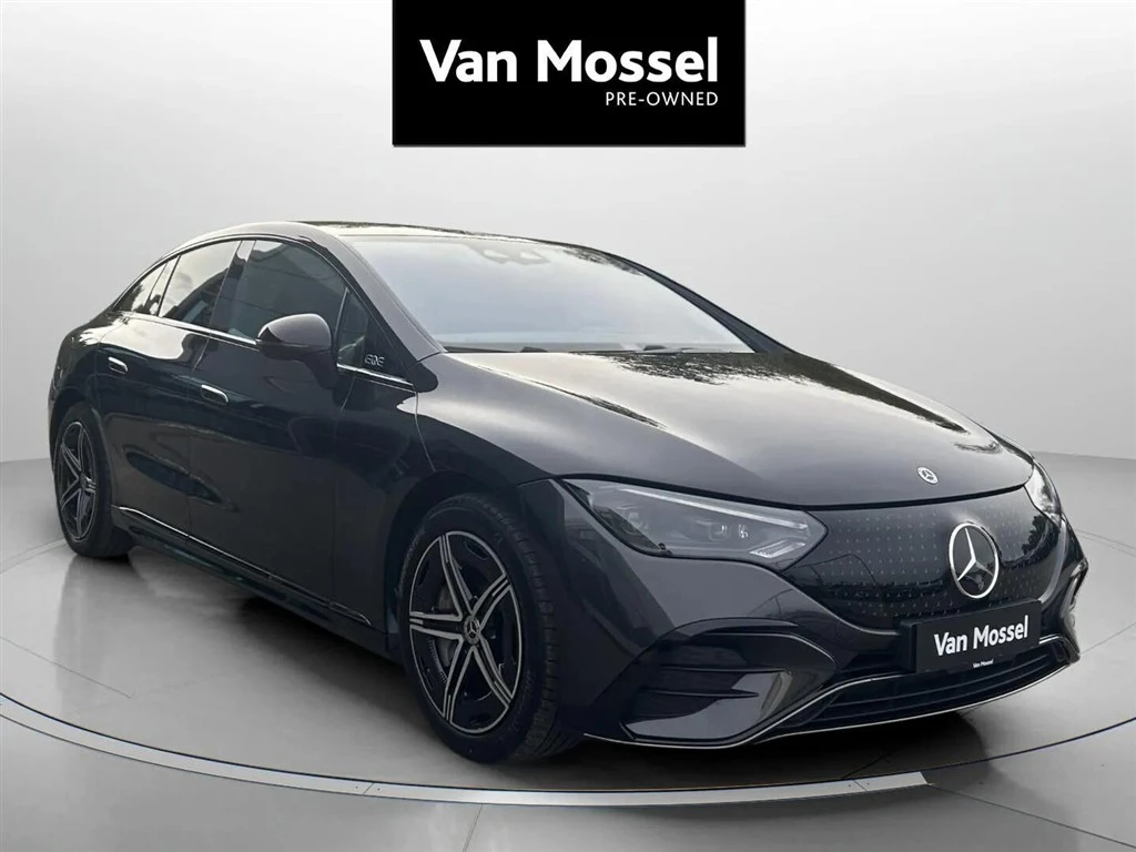 Mercedes-Benz-EQE-image-2