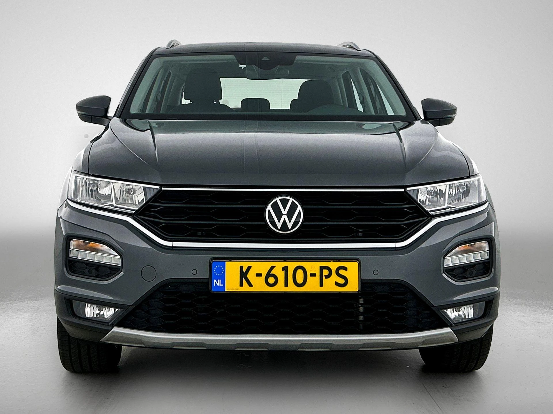 Volkswagen-T-Roc-image-4