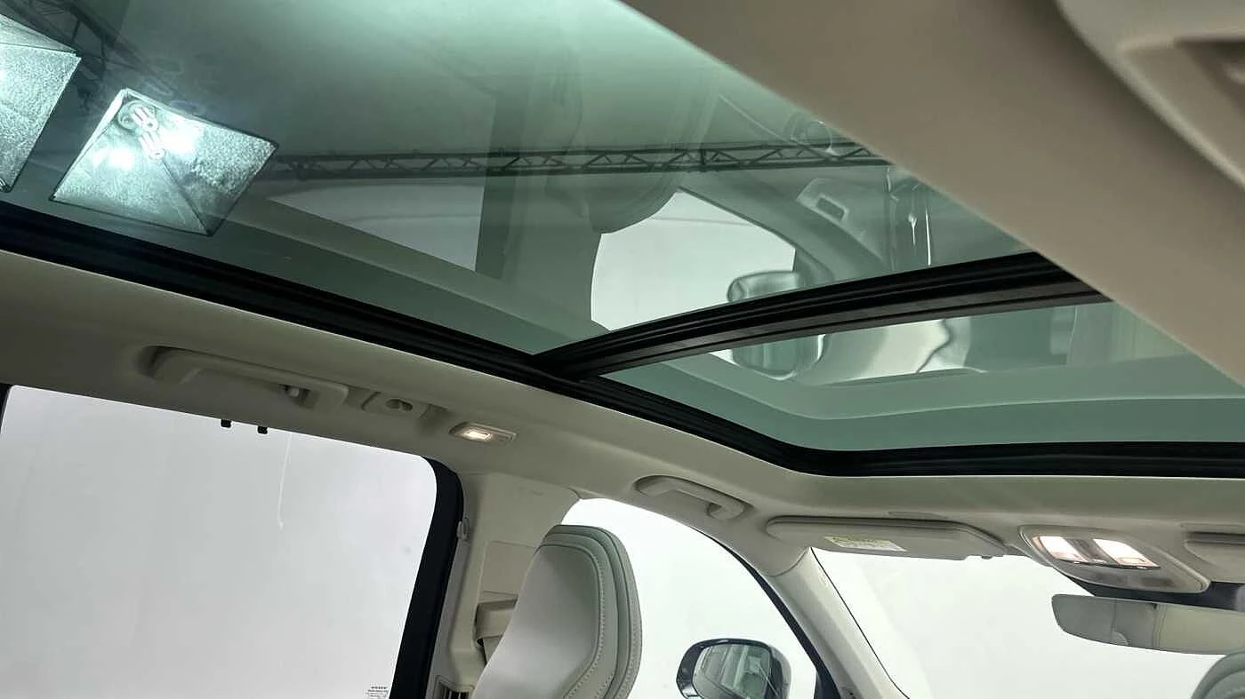 Volvo-XC90-image-22