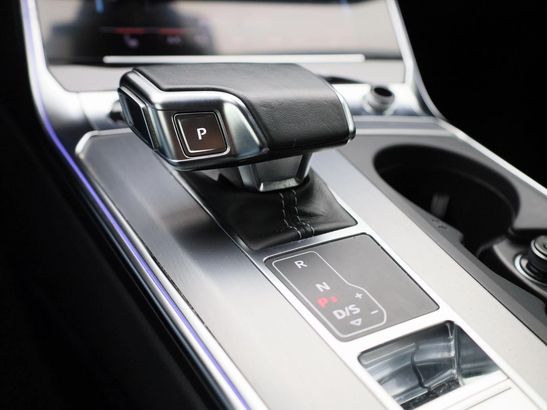 Audi A6 Limousine 55 TFSI e quattro Pro Line S Competition