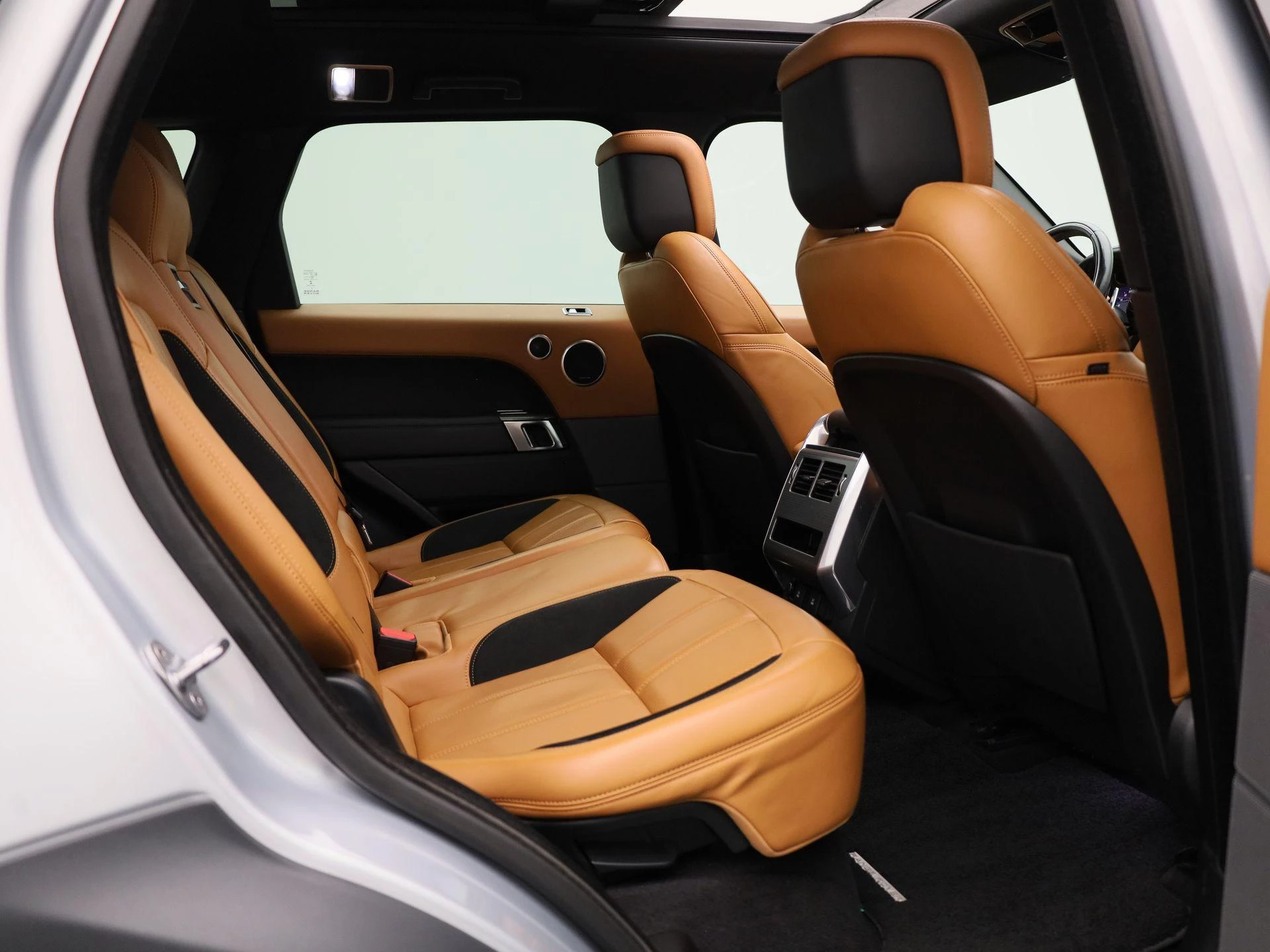 Land Rover-Range Rover Sport-image-48