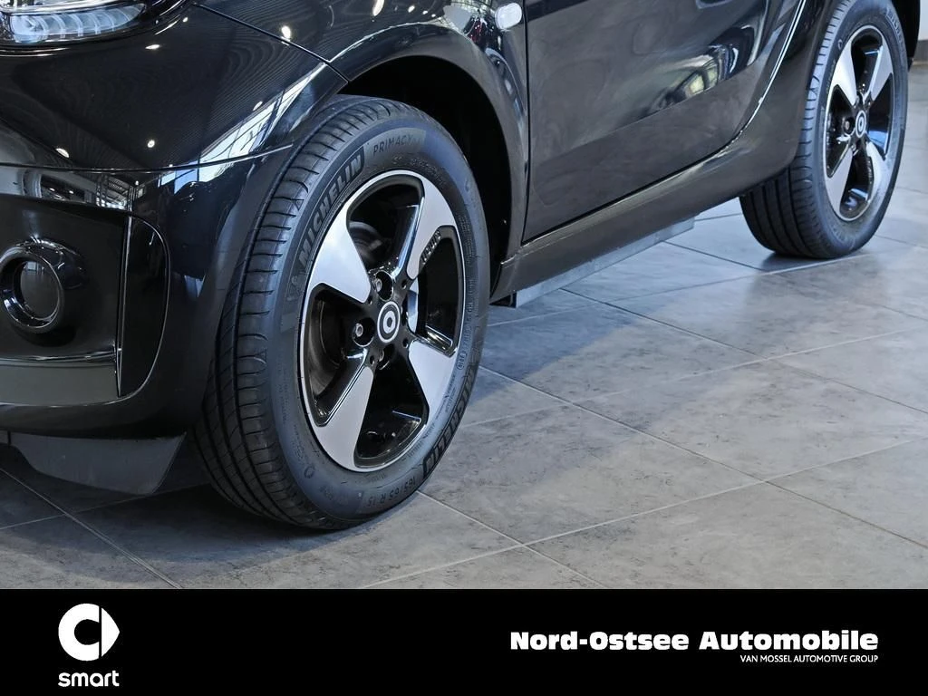 smart Fortwo EQ COUPÉ PASSION ADVANCED TEMPO PDC SHZ passion