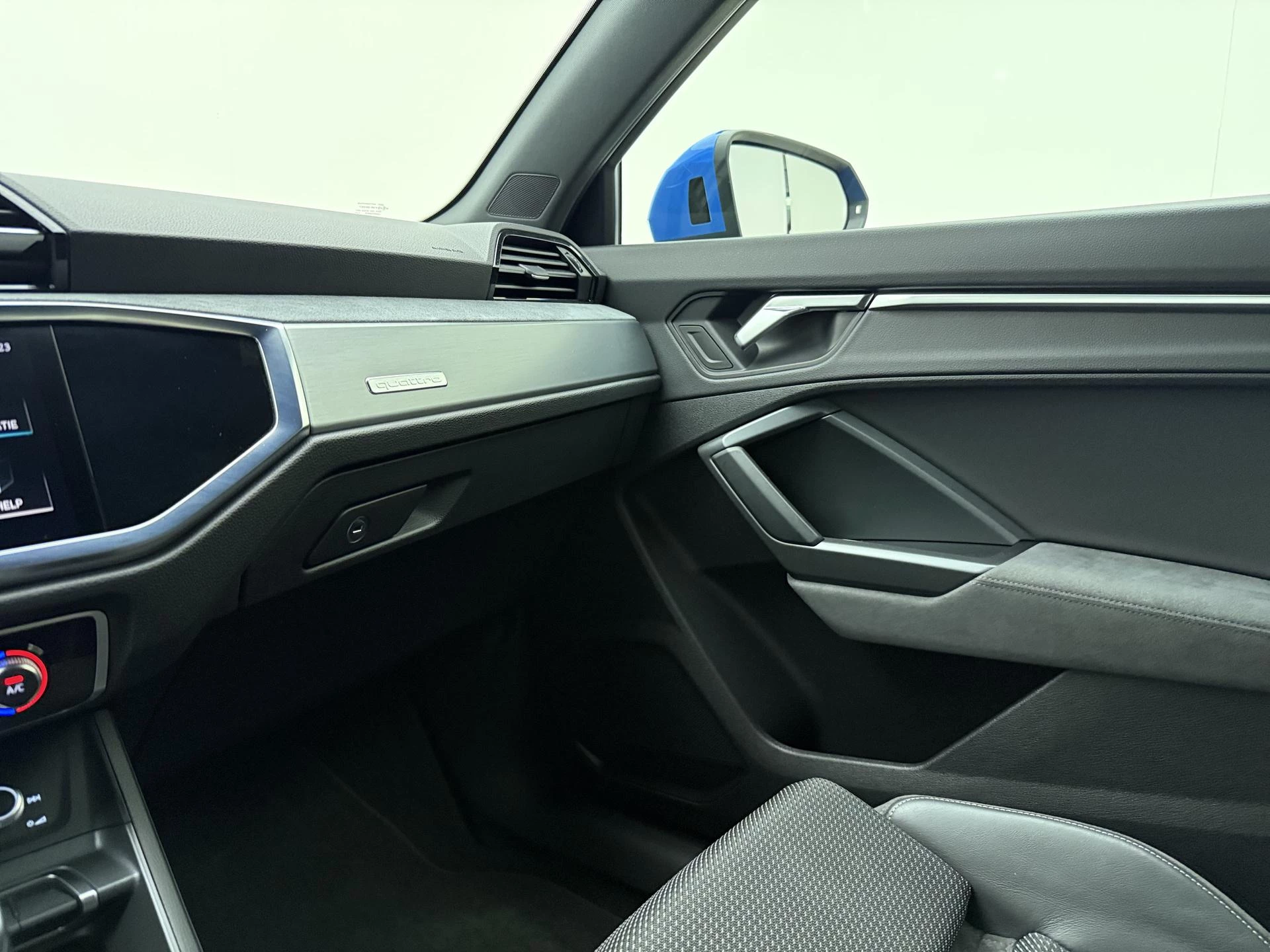 Audi-Q3-image-27