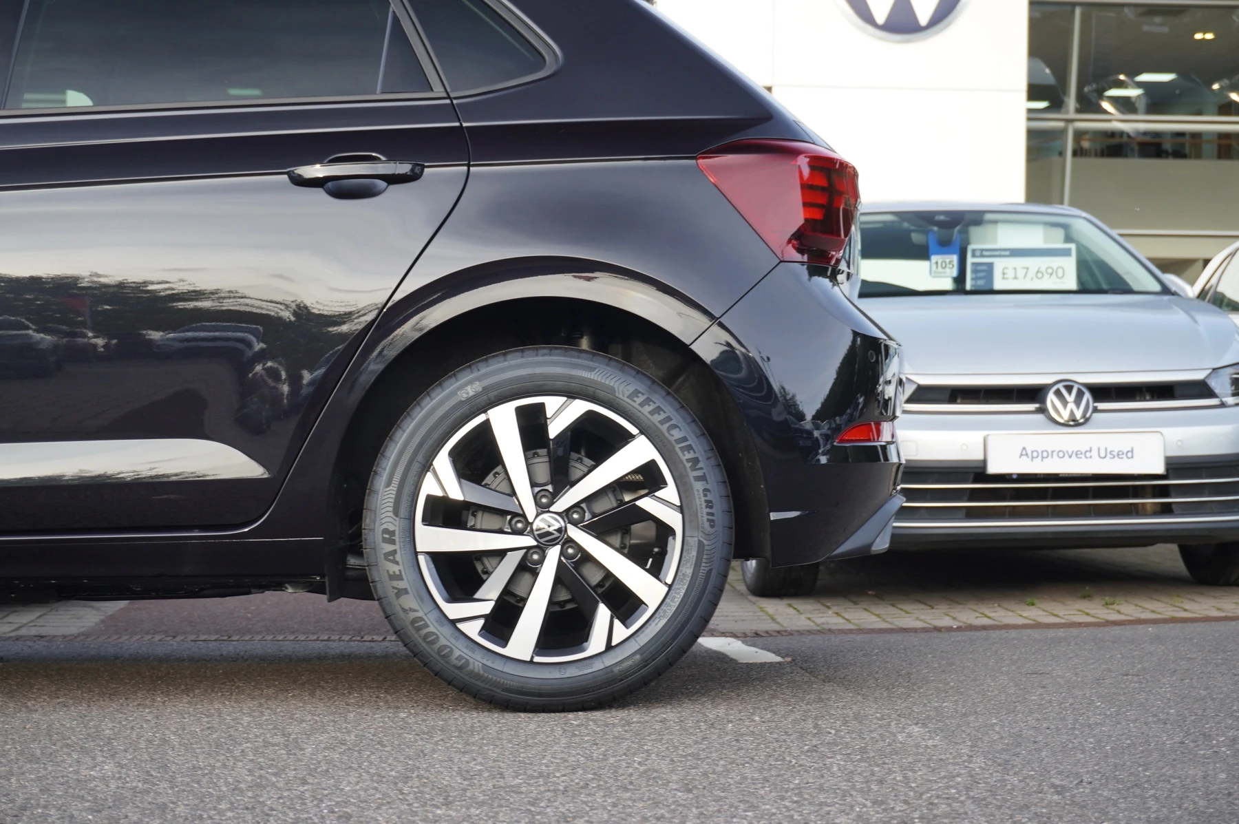 Volkswagen-Polo-image-20