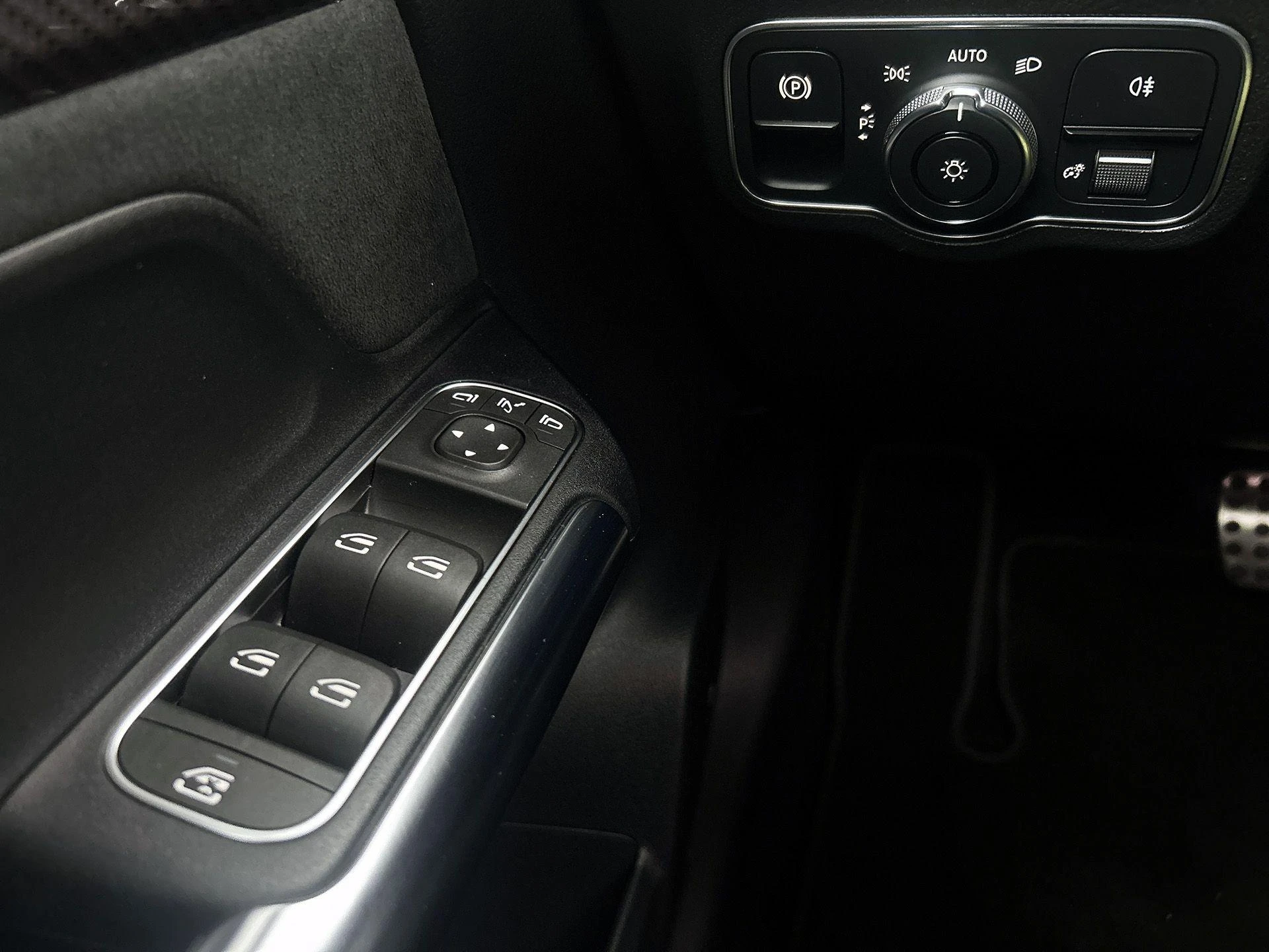 Mercedes-Benz-B-Klasse-image-39