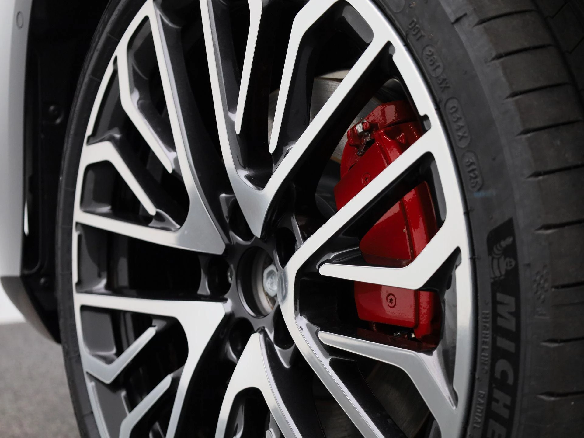 Audi A6 Avant 2.0 e-hybrid quattro S Competition 367 PK