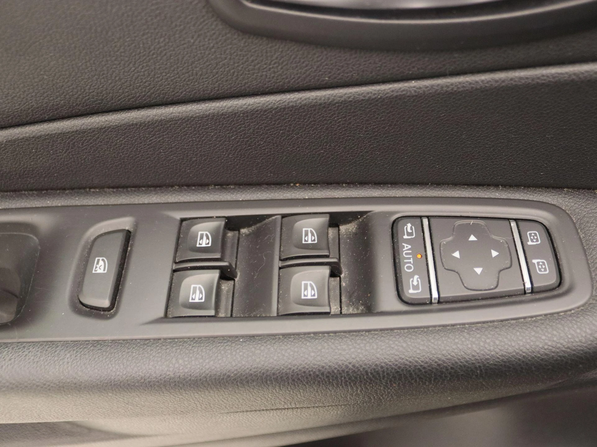 Renault-Captur-image-18