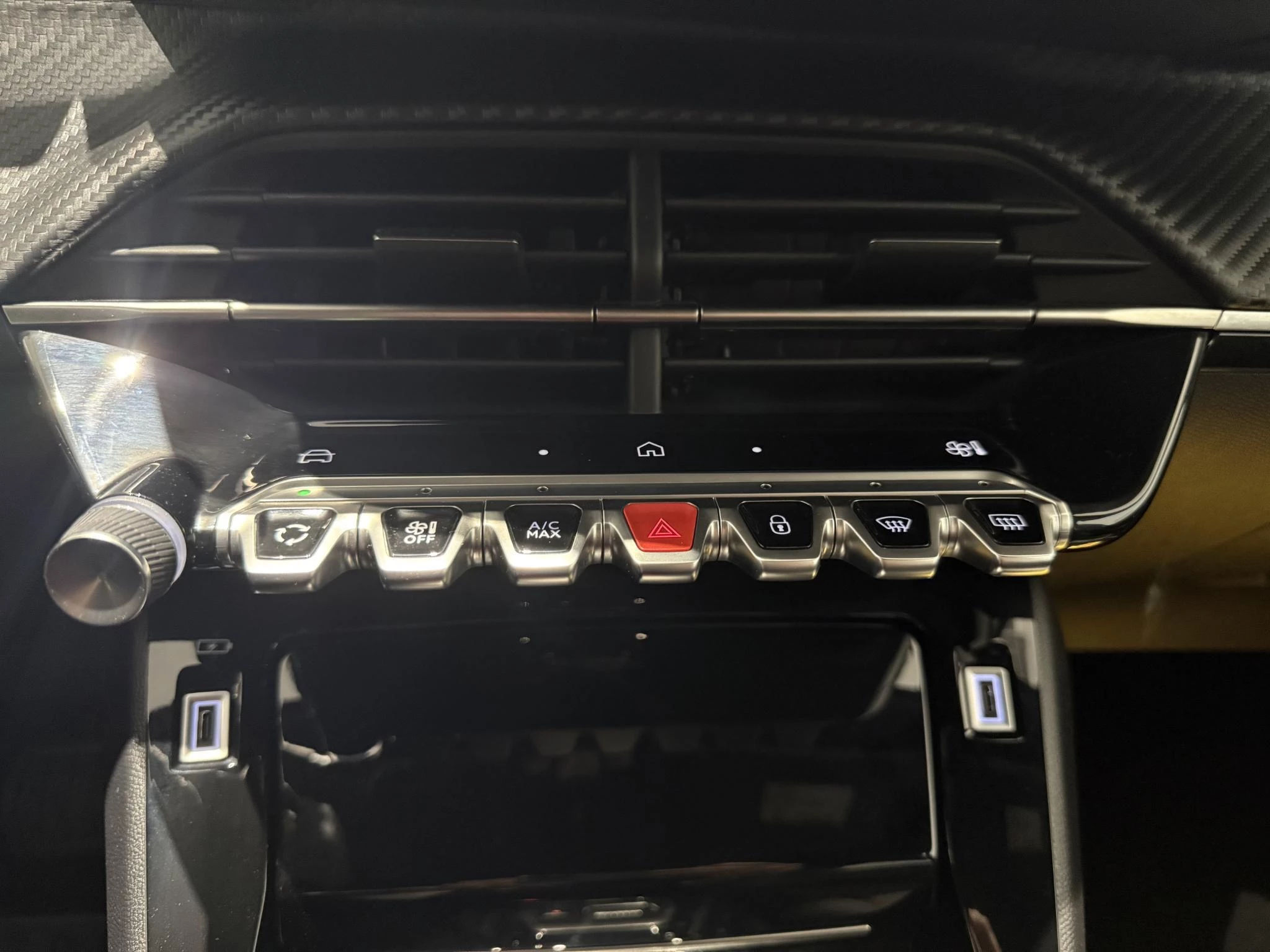 Peugeot-2008-image-16