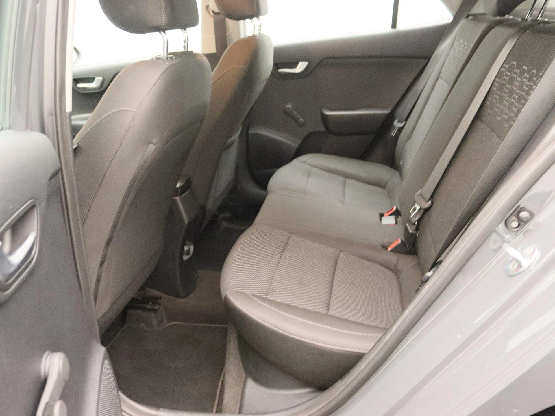 Kia-Rio-image-12