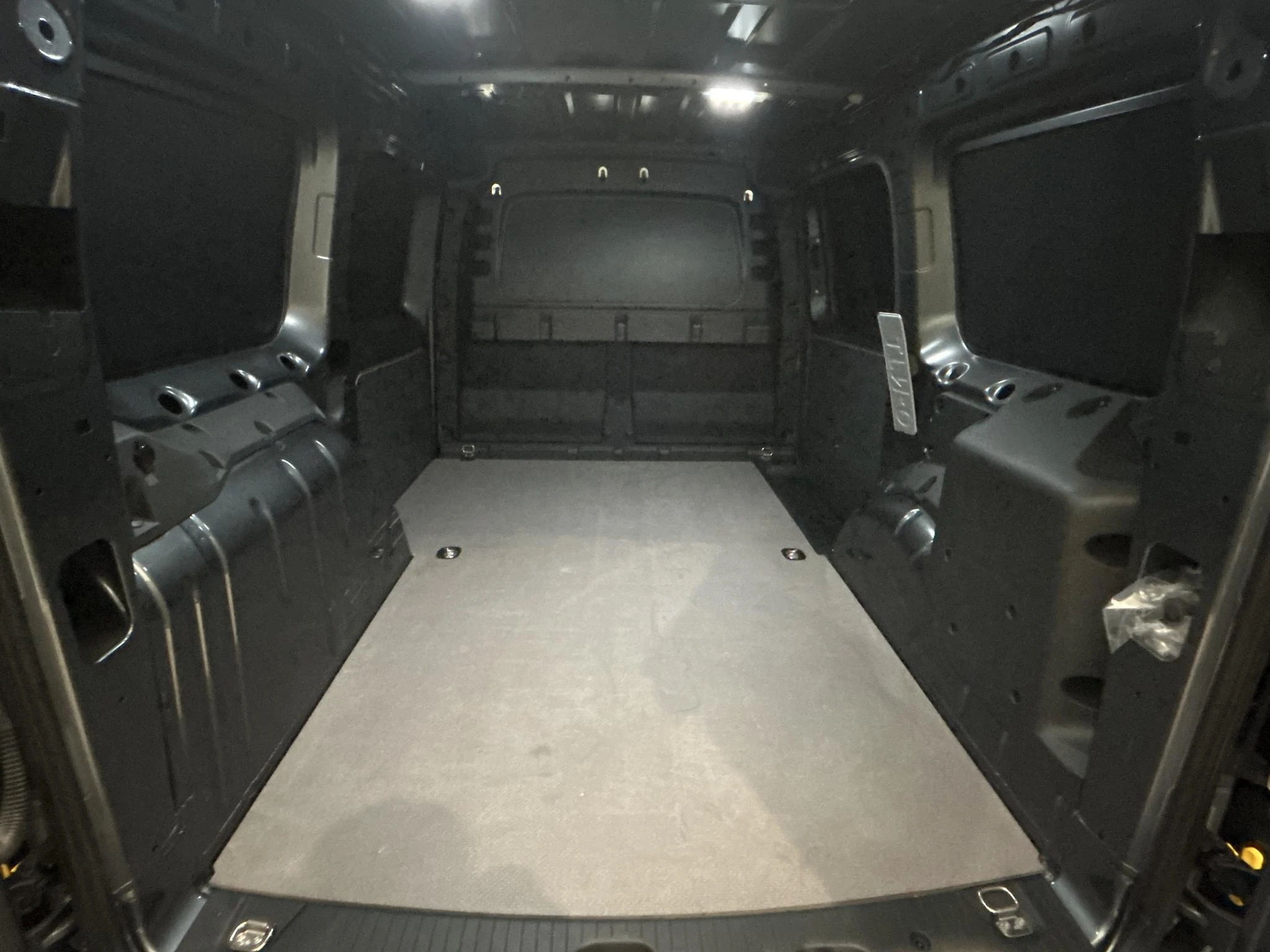 Ford-Transit Connect-image-15